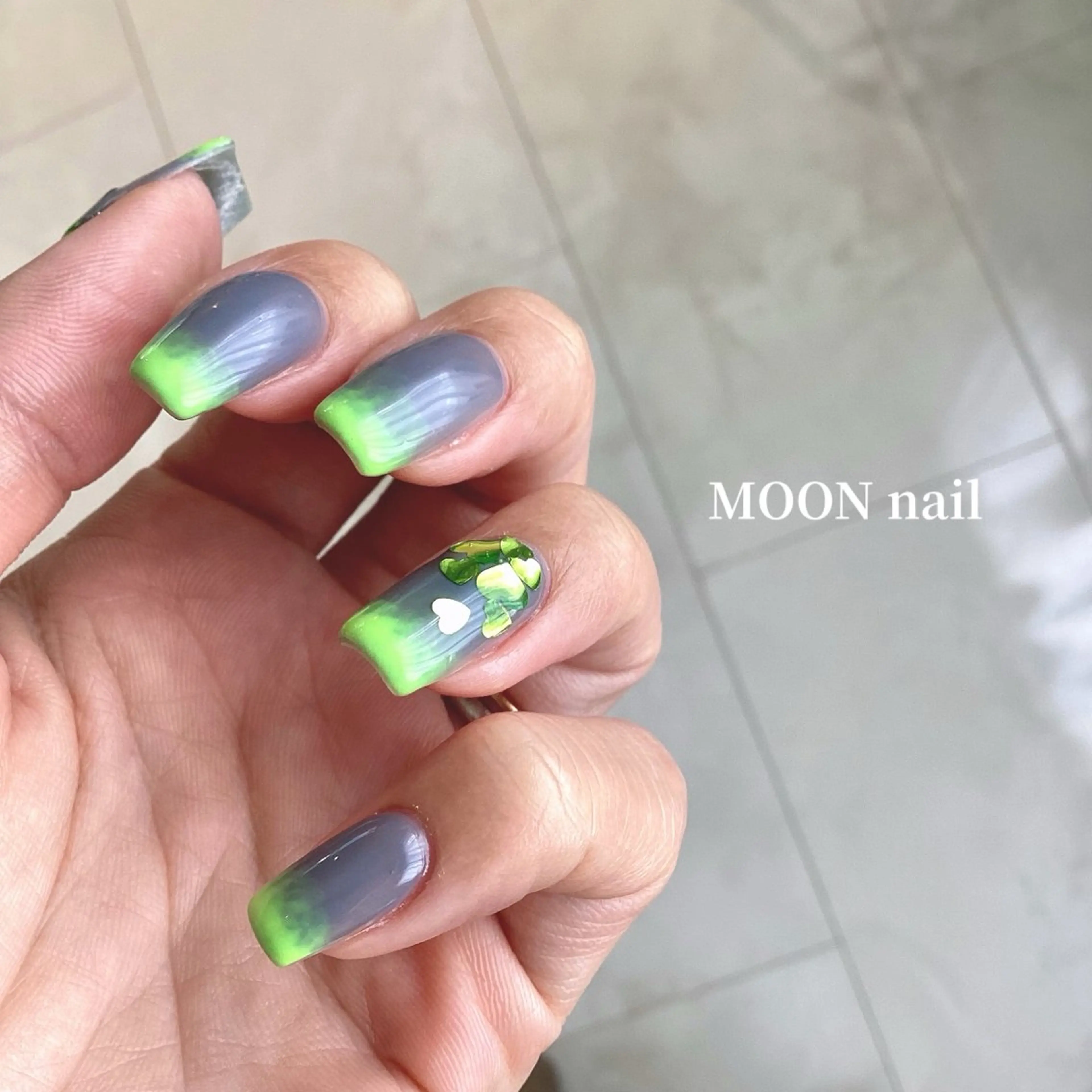 ネイル 浦添 MOON  nailのネイルデザイン