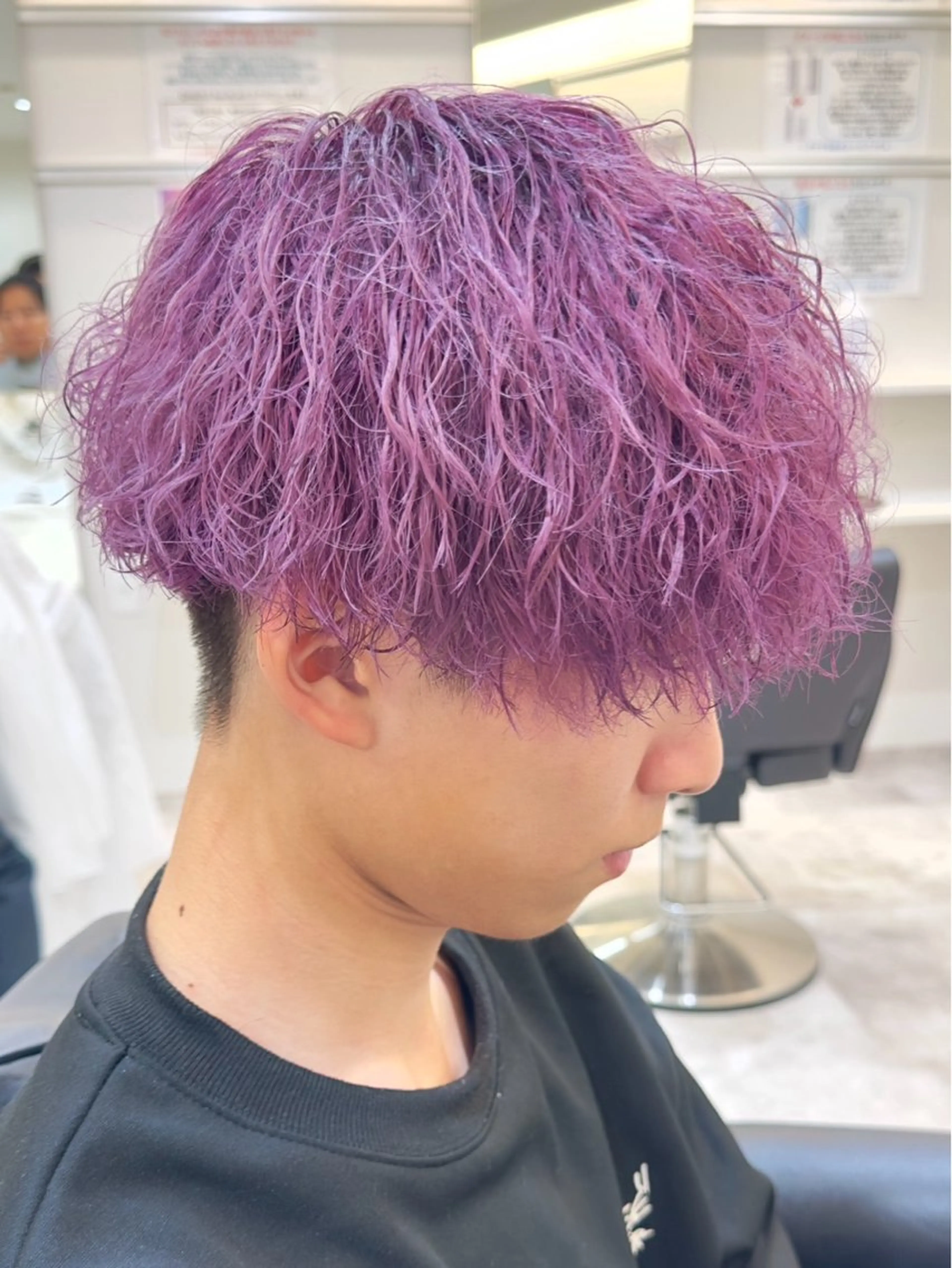 ミディアム ミディアムパーマ カット ヘアカラー DAZZLE hair BLAST所属・池戸 晴也のヘアスタイル