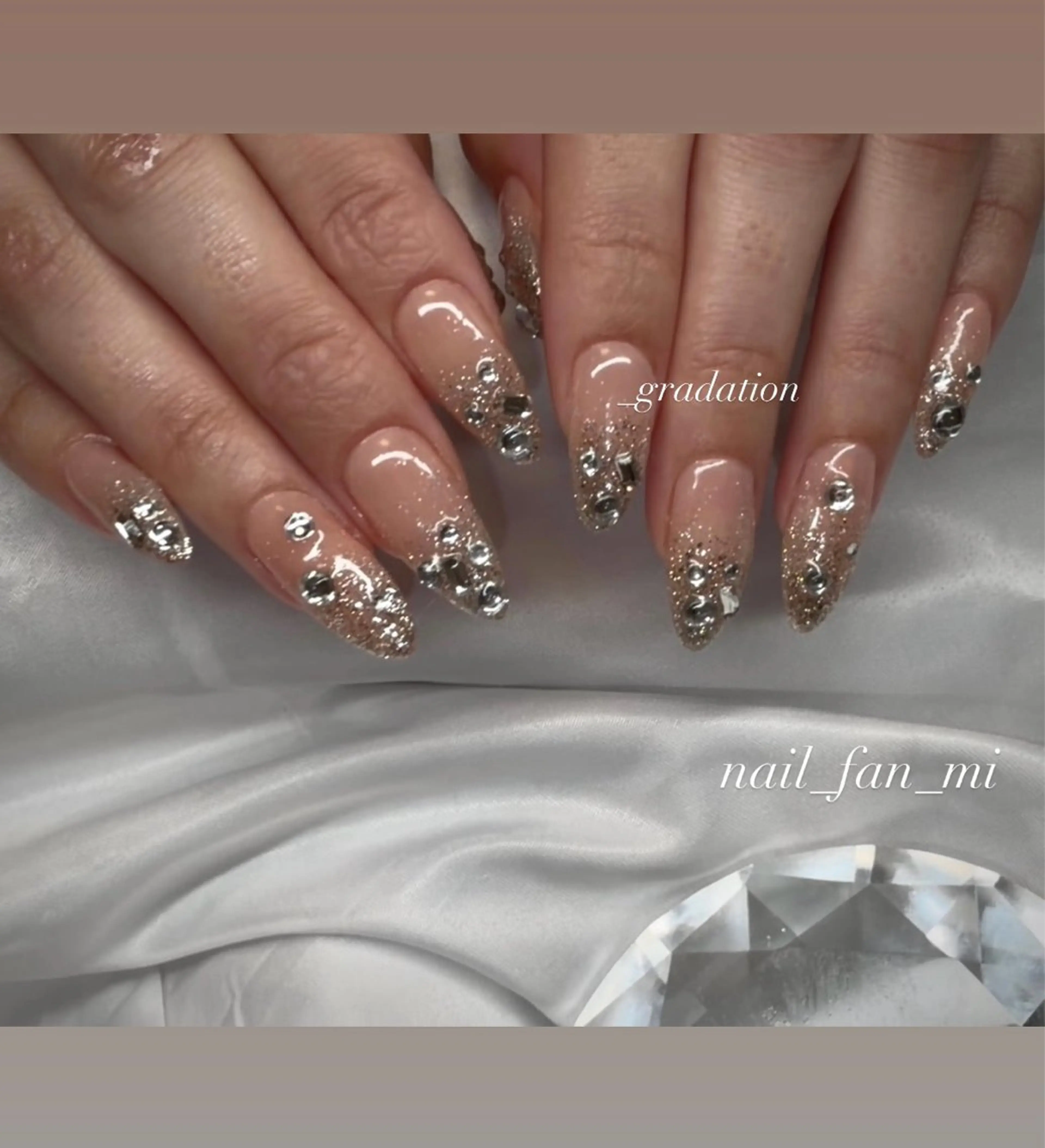 ネイル ハンドネイル フットネイル 斎藤 桃華のネイルデザイン