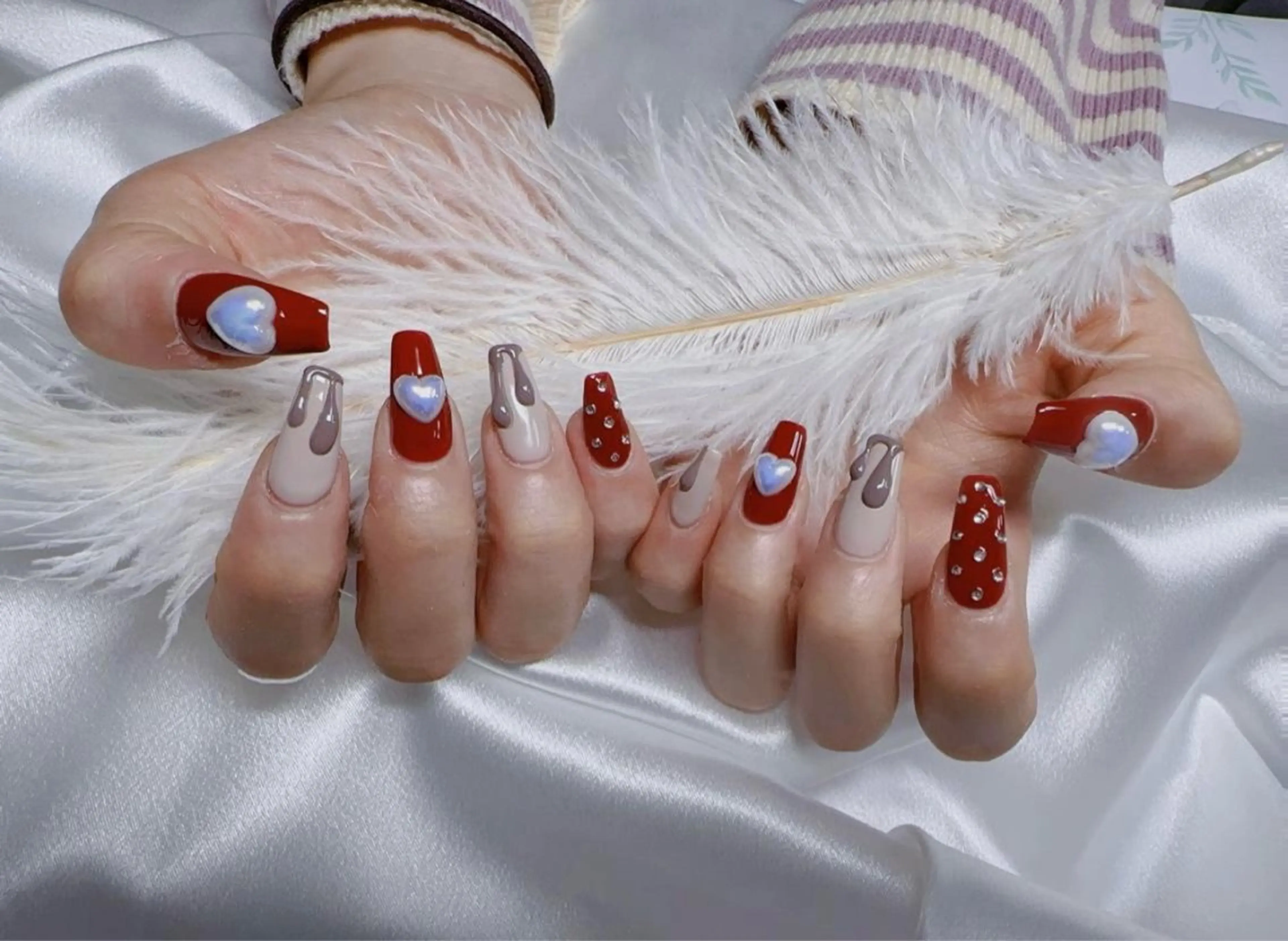 メンズ ネイル アートネイル フレンチネイル ジェルネイル キラキラネイル パラジェル ハンドネイル Bloom スカルプ専門店のネイルデザイン