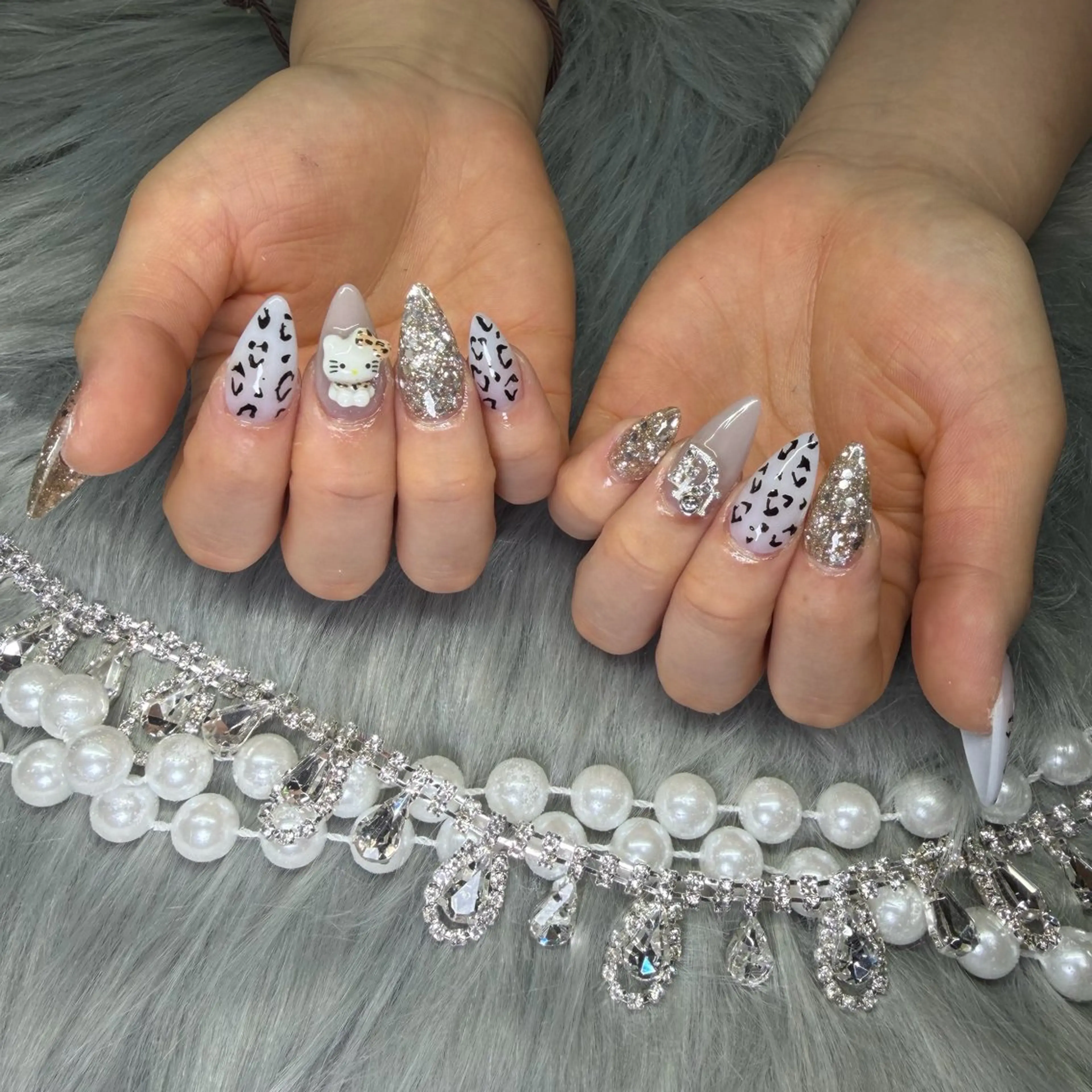 ネイル アニマル柄 フレンチネイル ジェルネイル 韓国ネイル ロングネイル ハンドネイル Nail Salon Grow所属・Nail Salon Growのネイルデザイン