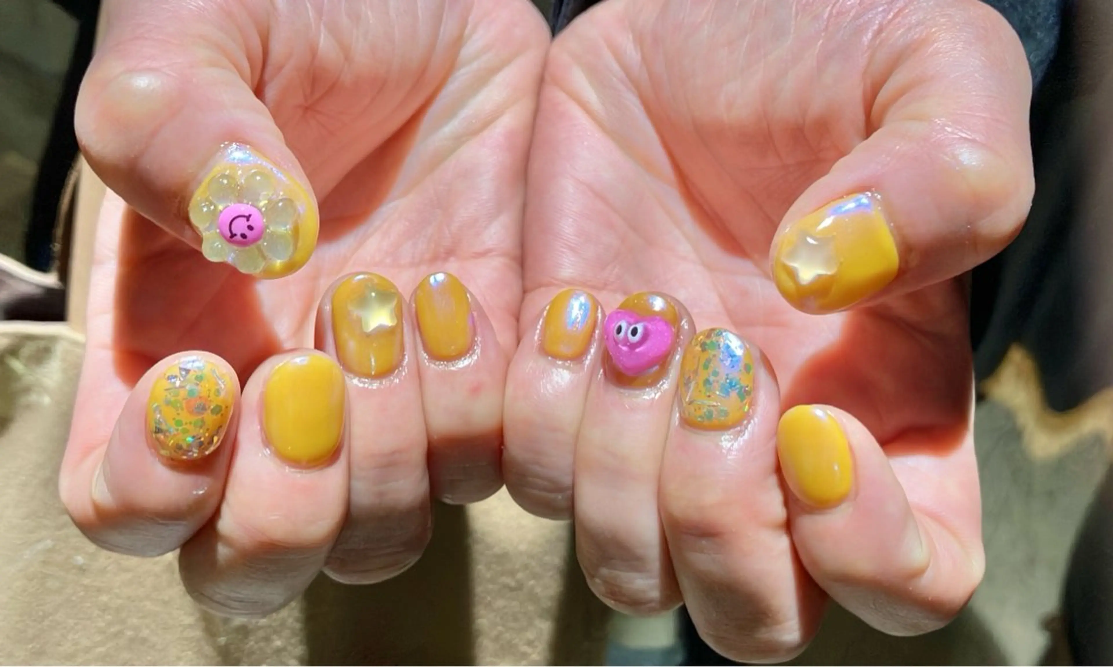 ネイル ハンドネイル たまプラーザ ANZUのネイルデザイン