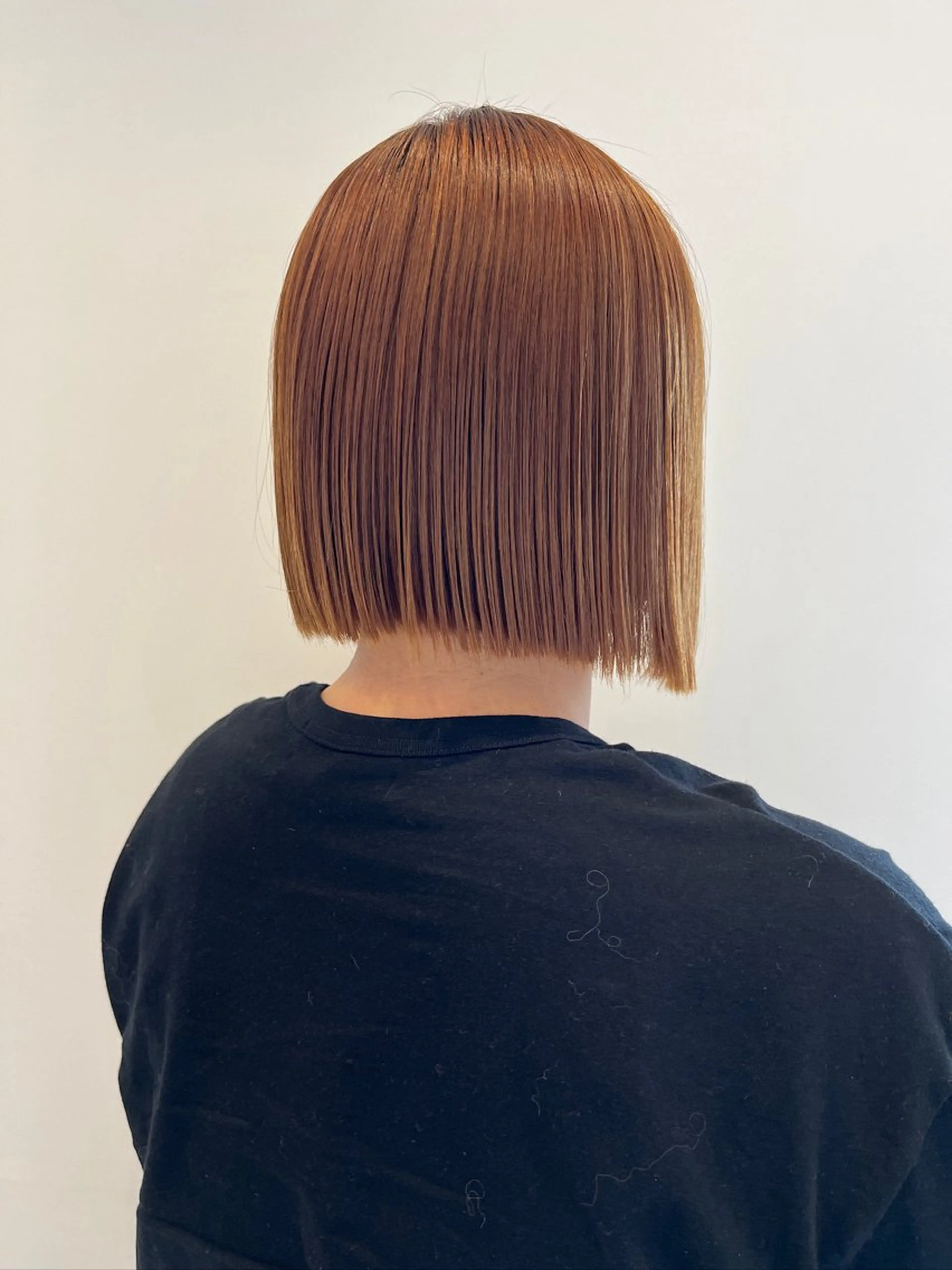 ショート パーマ ボブ 髪質改善 ショートヘア 縮毛矯正 ストレートパーマ カット 縮毛矯正 顔周りレイヤー／ 似合わせ／古津遼平のヘアスタイル