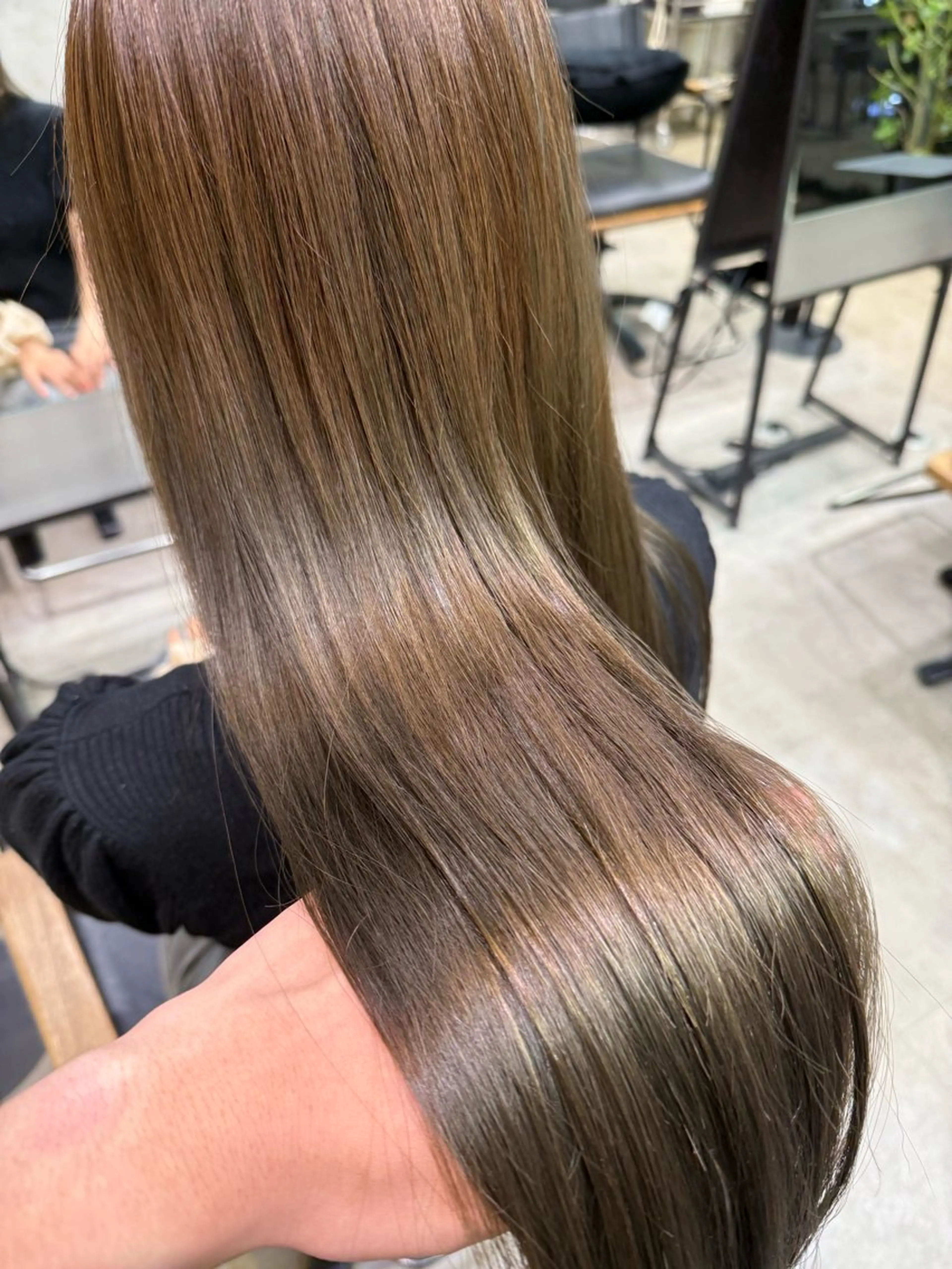 ロング カラー ヘアカラー トリートメント SORA表参道所属・🫧縮毛矯正🫧 艶髪/島田晃太郎のヘアスタイル