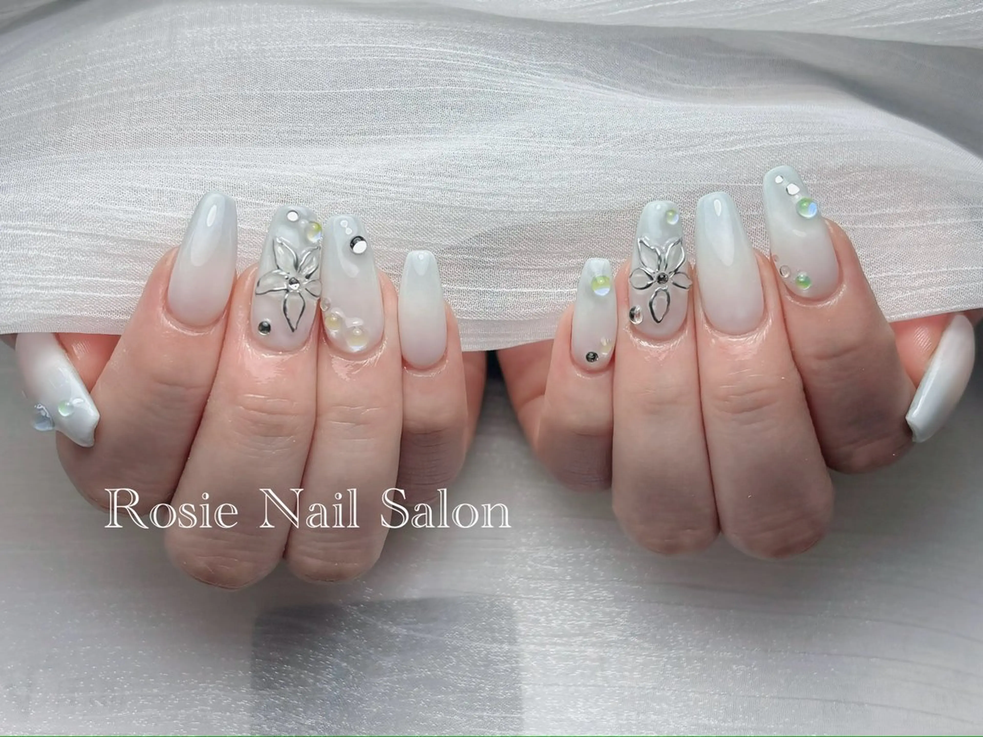 ネイル Rosie Nail サロン南越谷のネイルデザイン