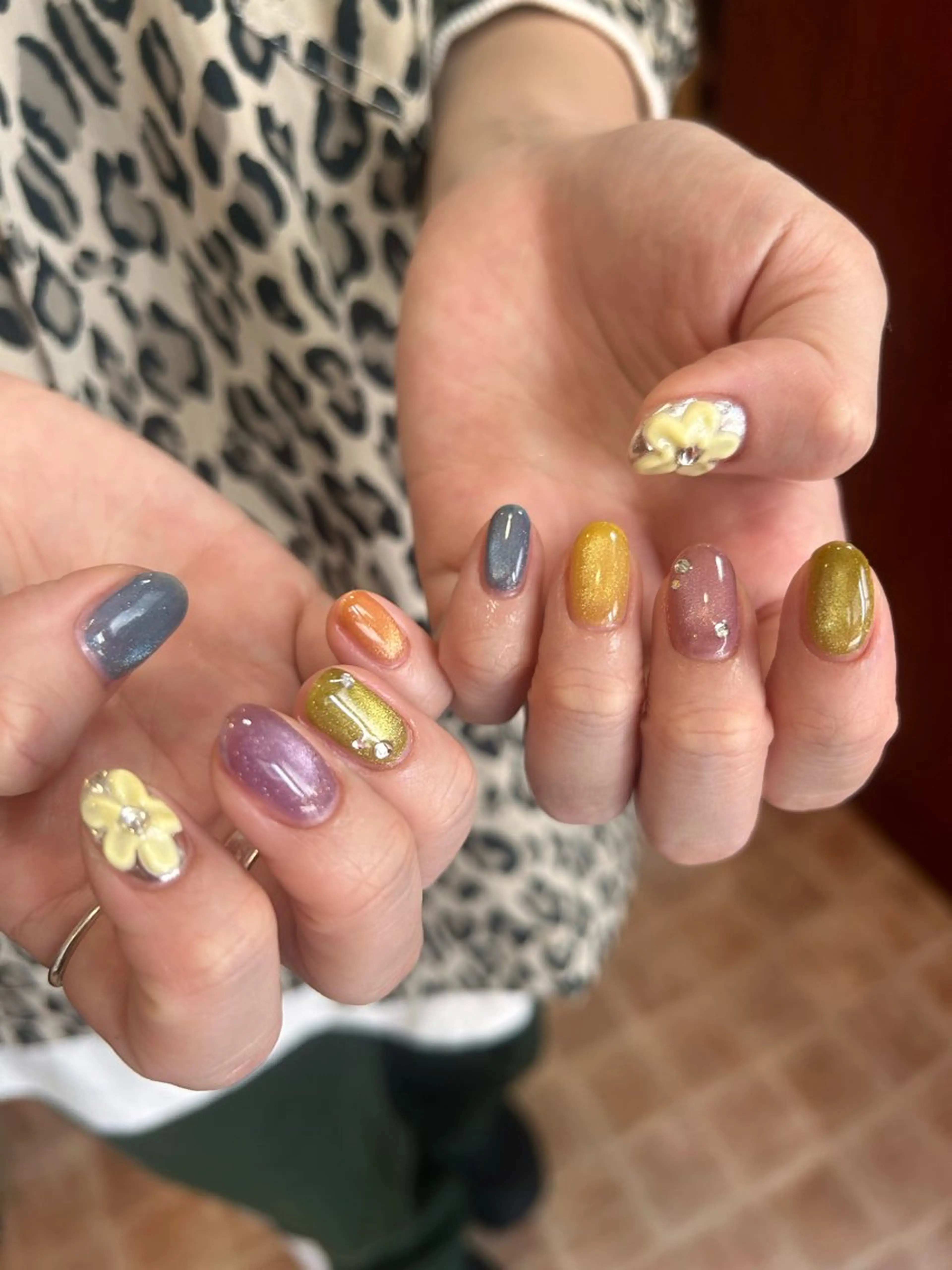 ネイル フラワーネイル マグネットネイル ぷっくりネイル 春ネイル ハンドネイル sun.lino所属・小野寺 千尋のネイルデザイン