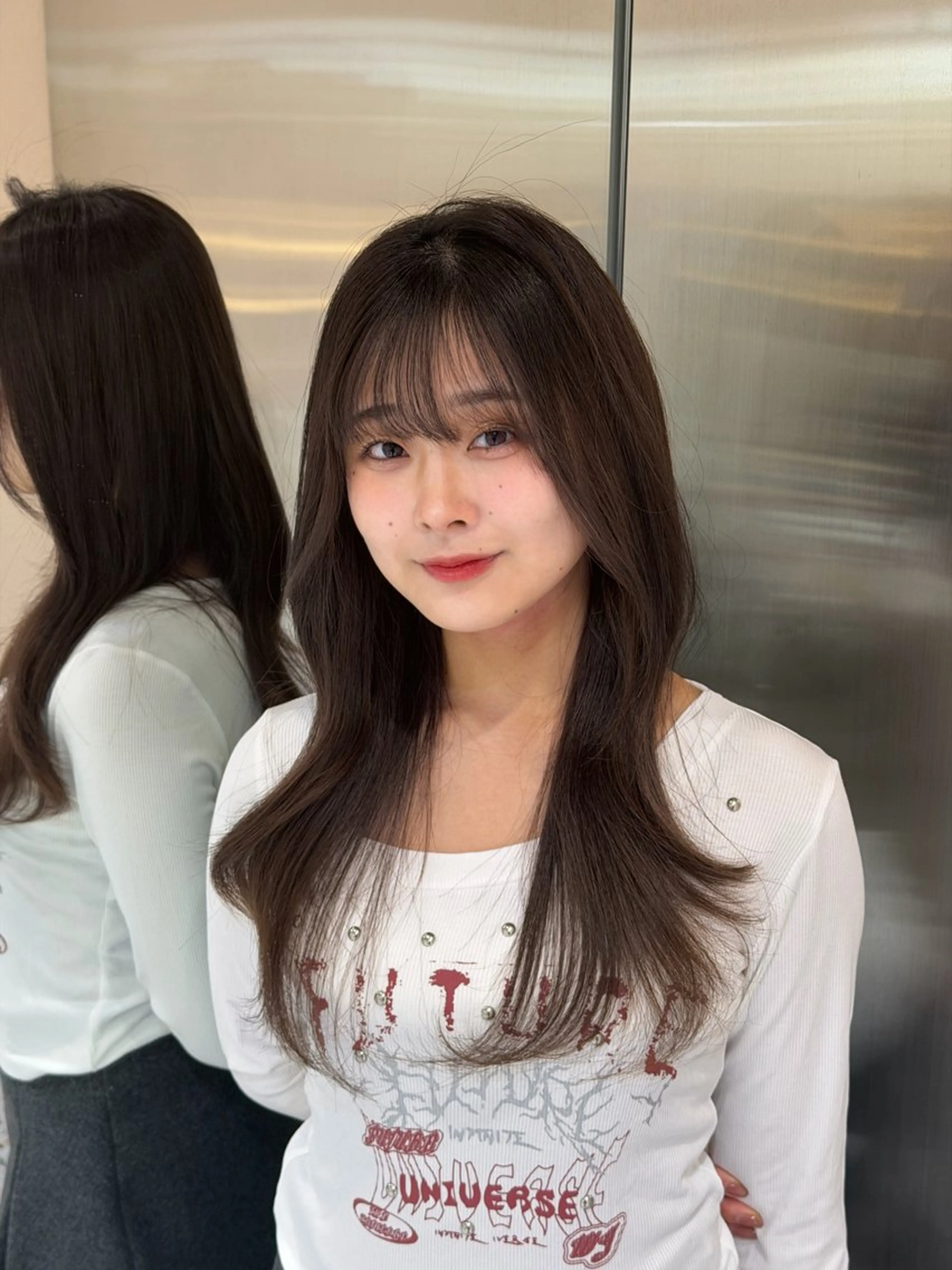 ロング カラー 卒業式のヘアスタイル ハッシュカット/顔 まわりカットリョウヤのヘアスタイル