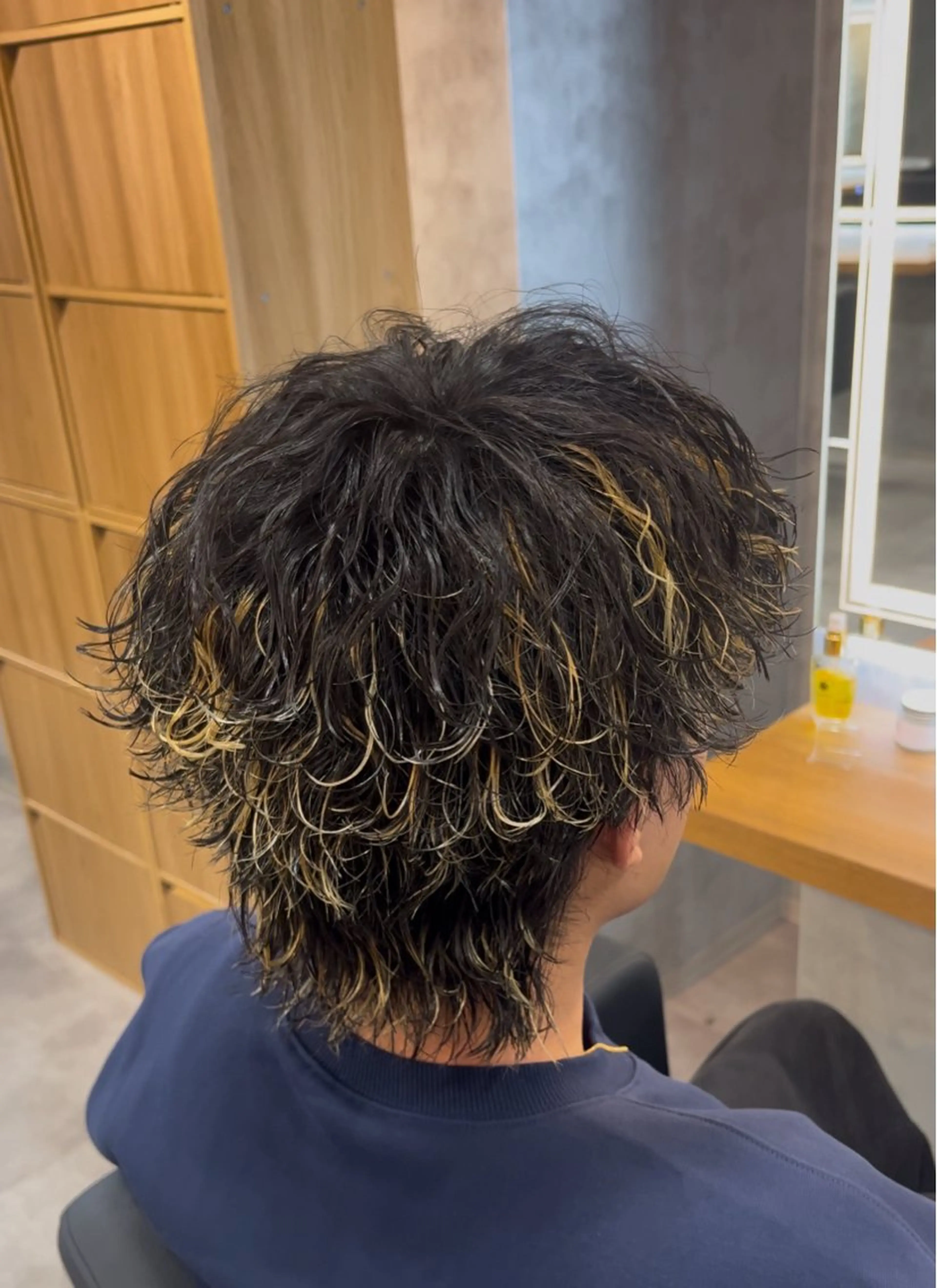 [✨️ミニモ限定✨️]メンズカット＋ハイライト＋パーマ＋スタイリング込み🤓の写真