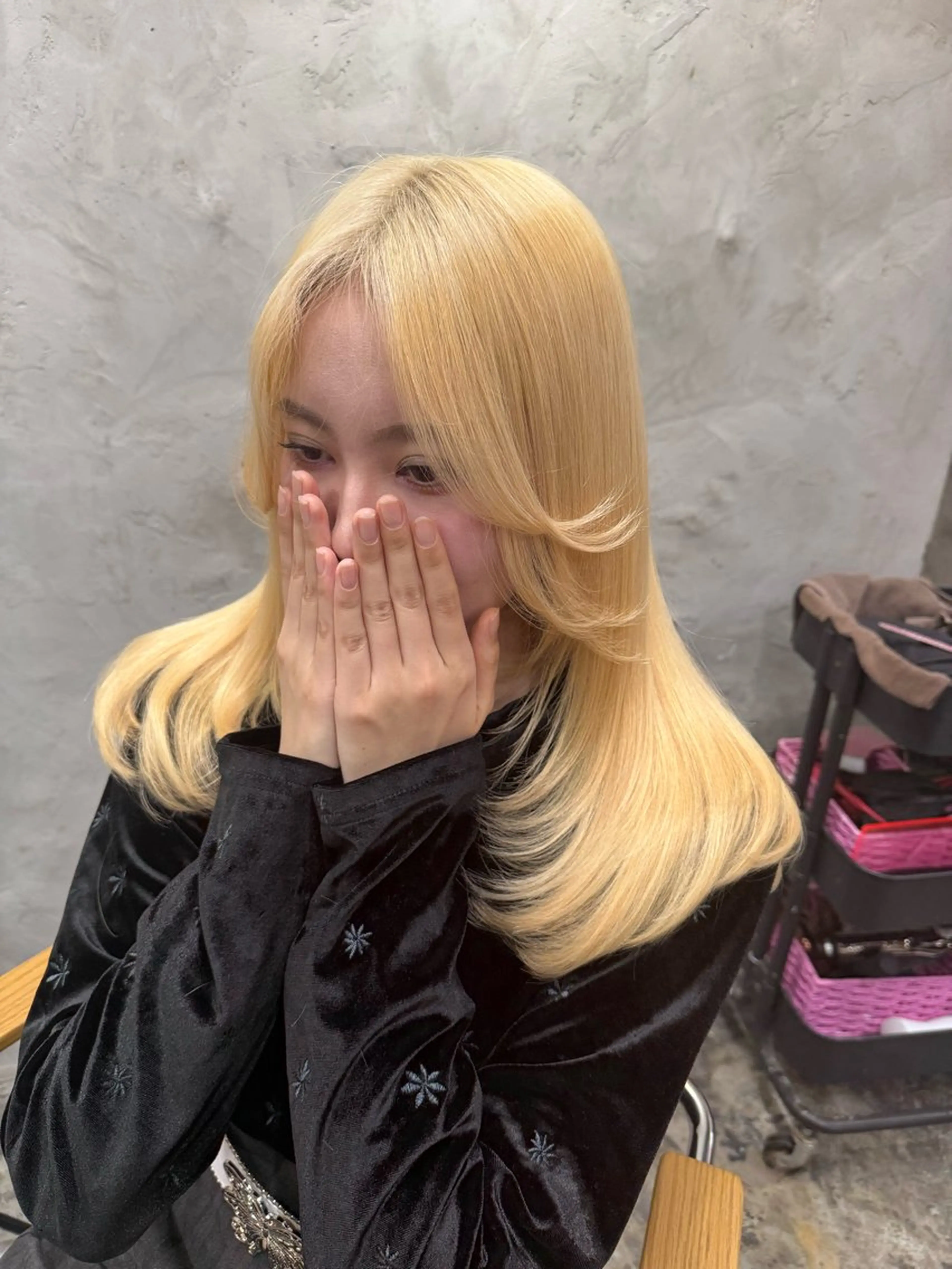 ロング カラー ヘアカラー トリートメント ハイトーン/ブリーチ MAYURI🌺横浜のヘアスタイル