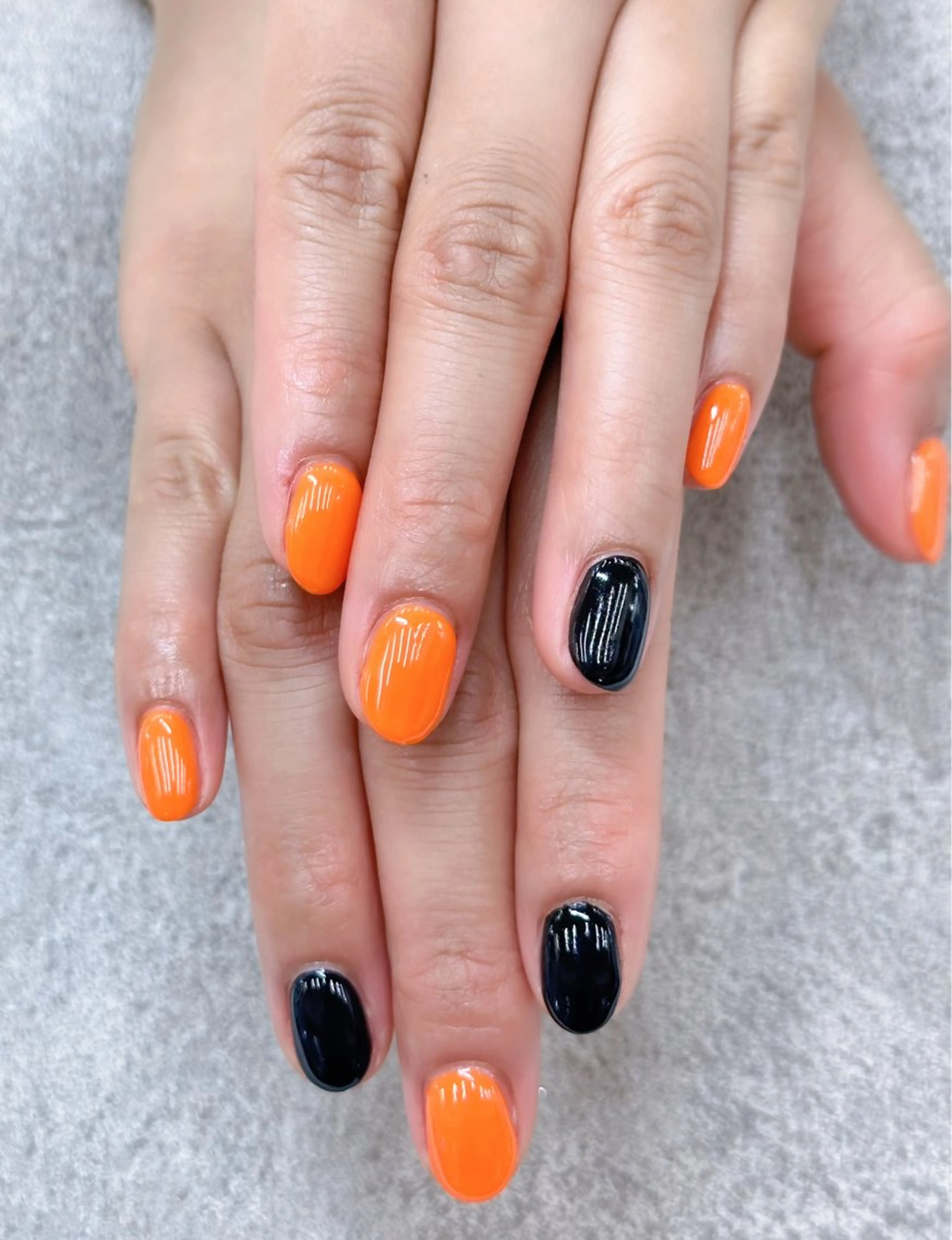 ネイル オレンジ MAXKELLY MEGUMIのネイルデザイン