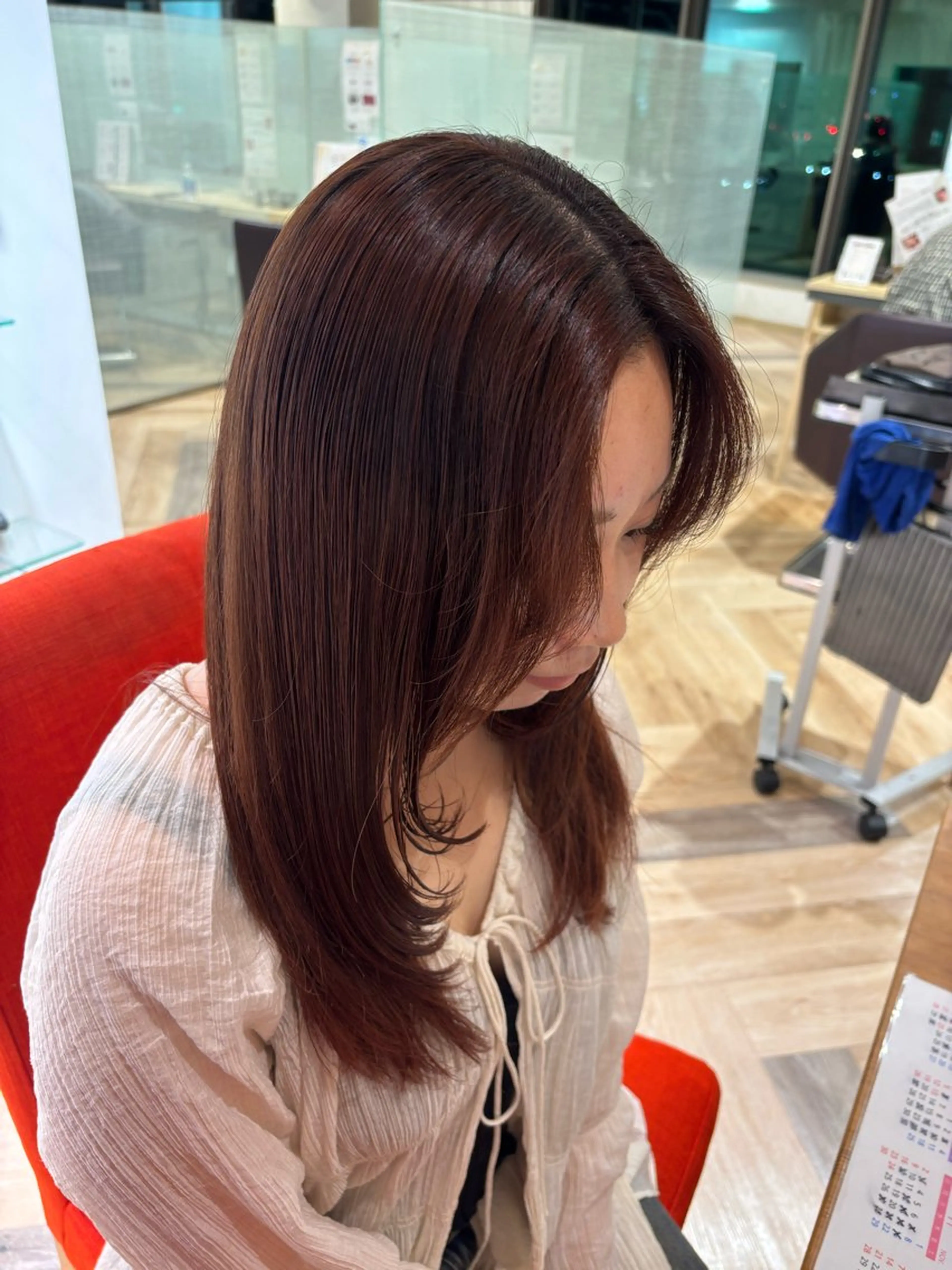 ロング カラー ブラウンカラー オレンジ オレンジブラウン カット ヘアカラー ゆい/パーマ/レイヤ ー/似合わせカラーのヘアスタイル