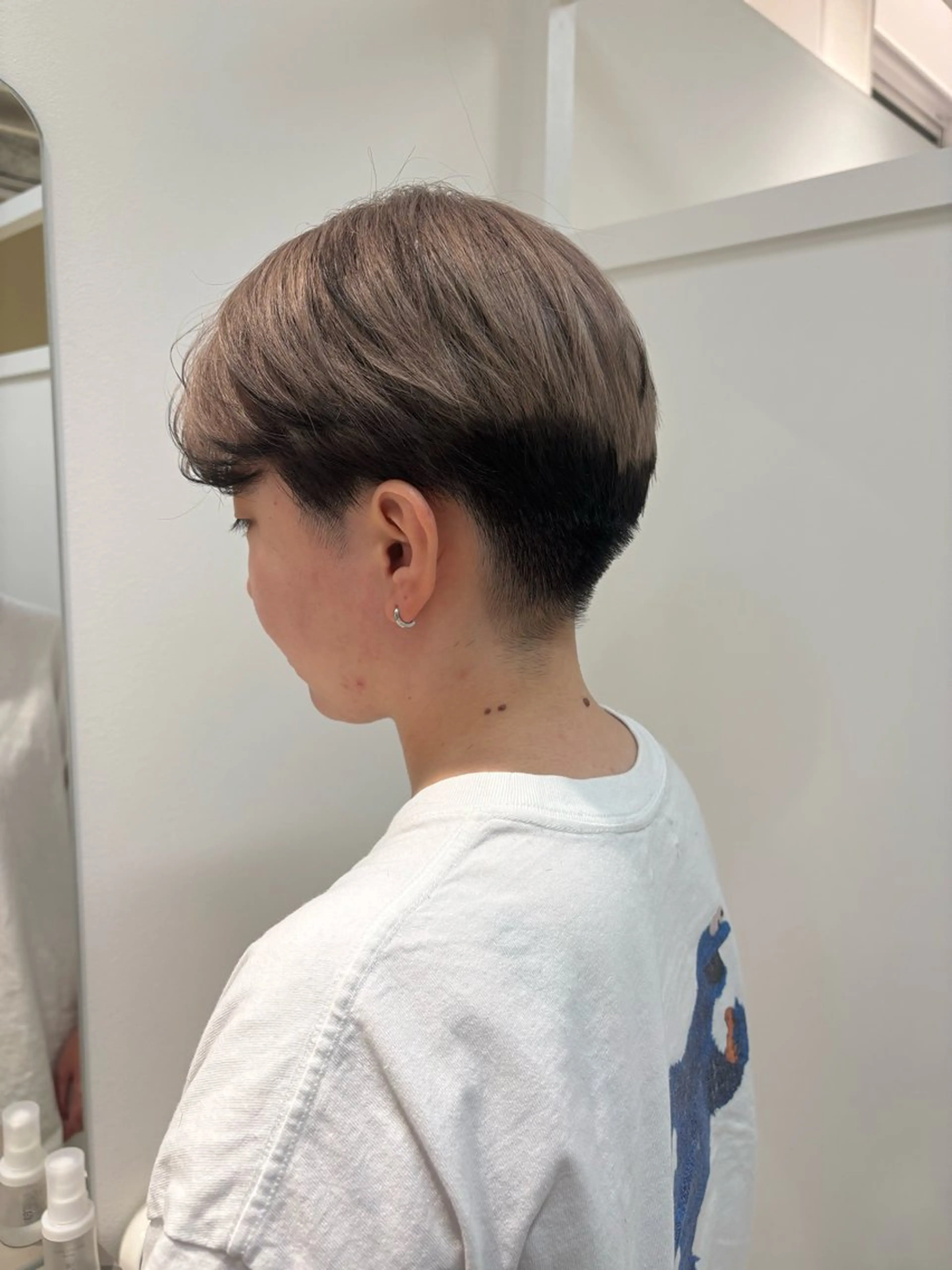 ショート カラー Eleanor立川北口所属・🦋YUI 髪質改善 ブリーチ 着付け🦋のヘアスタイル