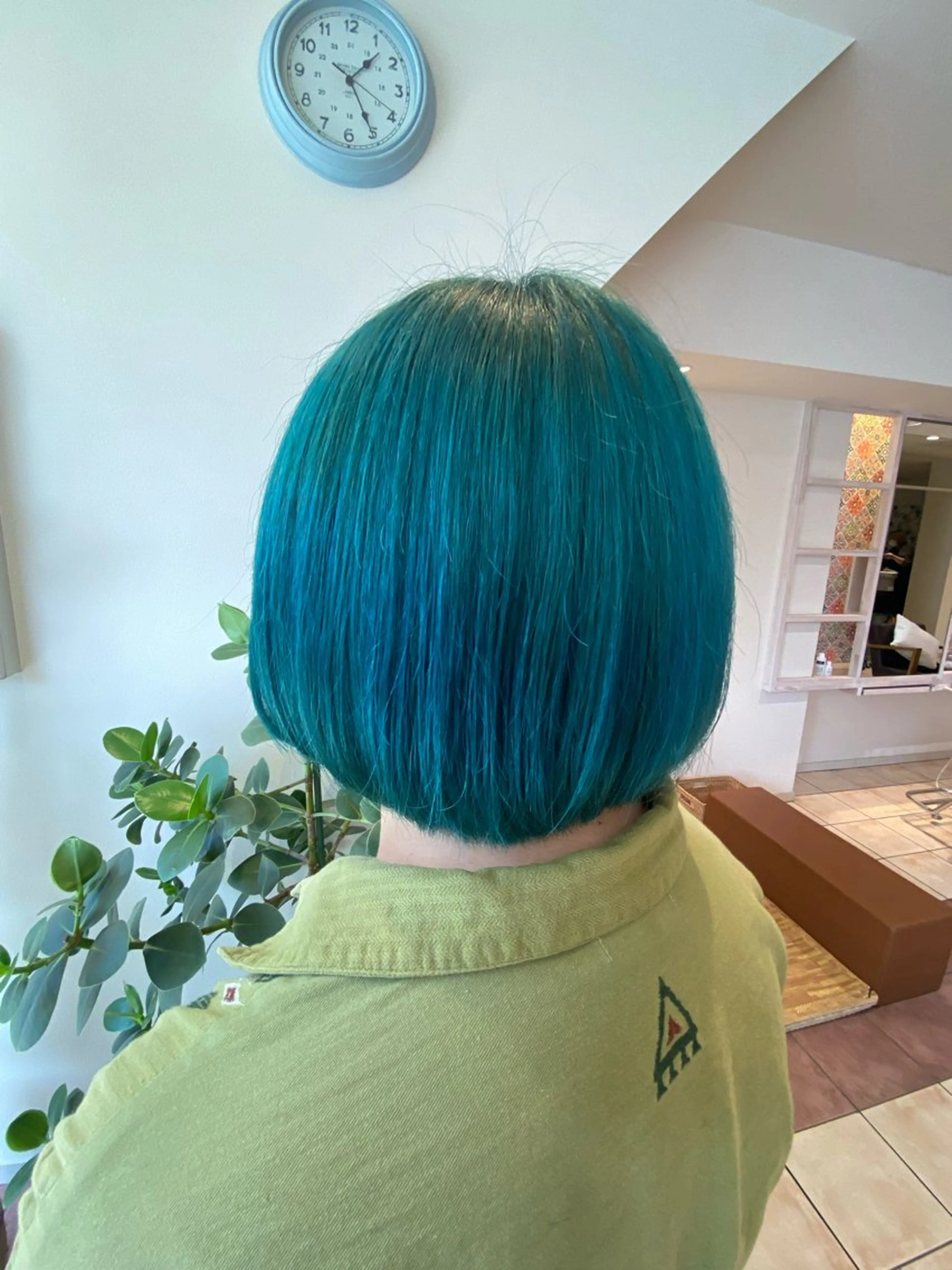 ミディアム カラー カット ヘアカラー トリートメント 斎藤 彩香のヘアスタイル