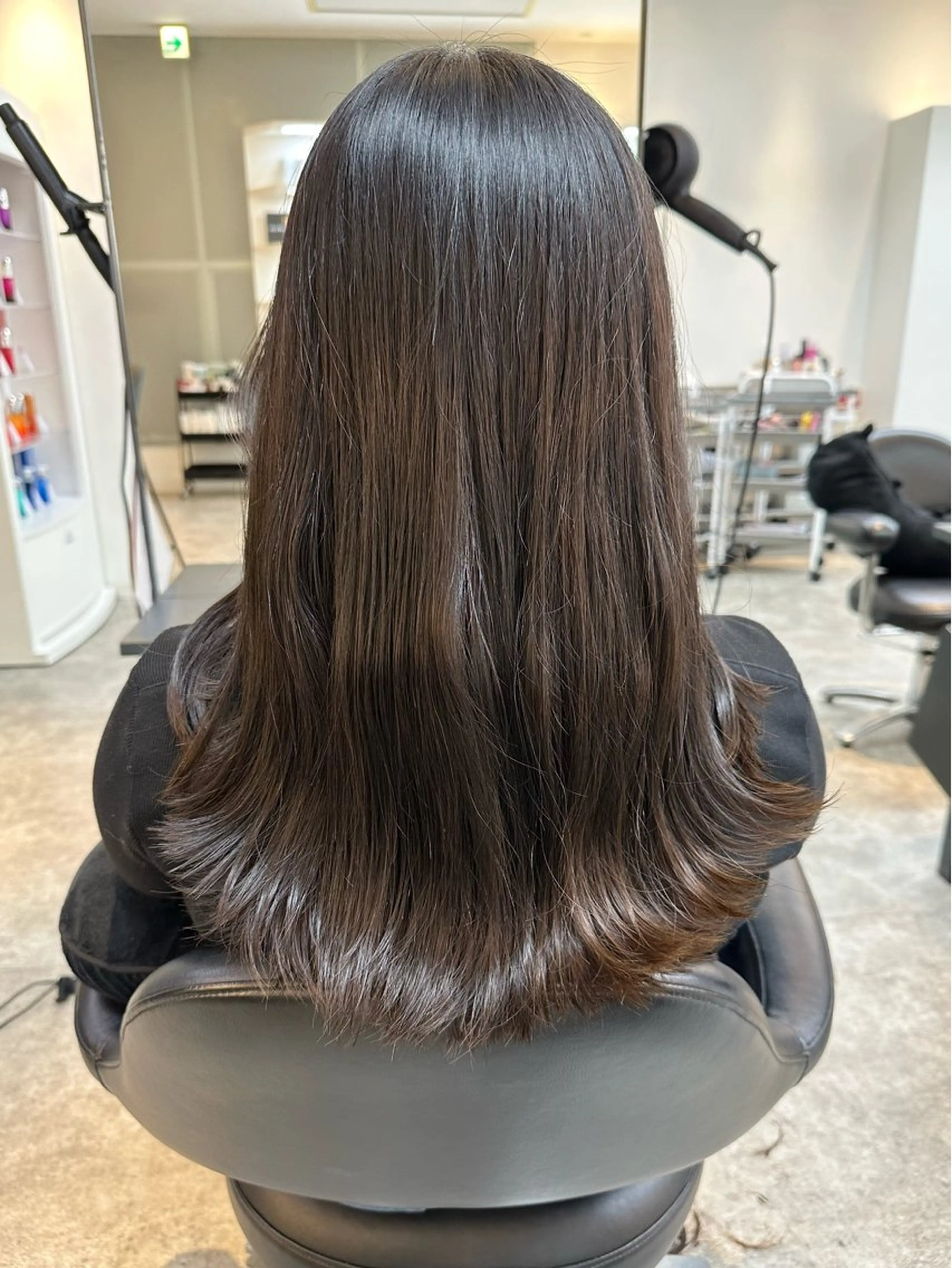 セミロング ✂️無料カットモデル ✂️佐々木悠月のヘアスタイル