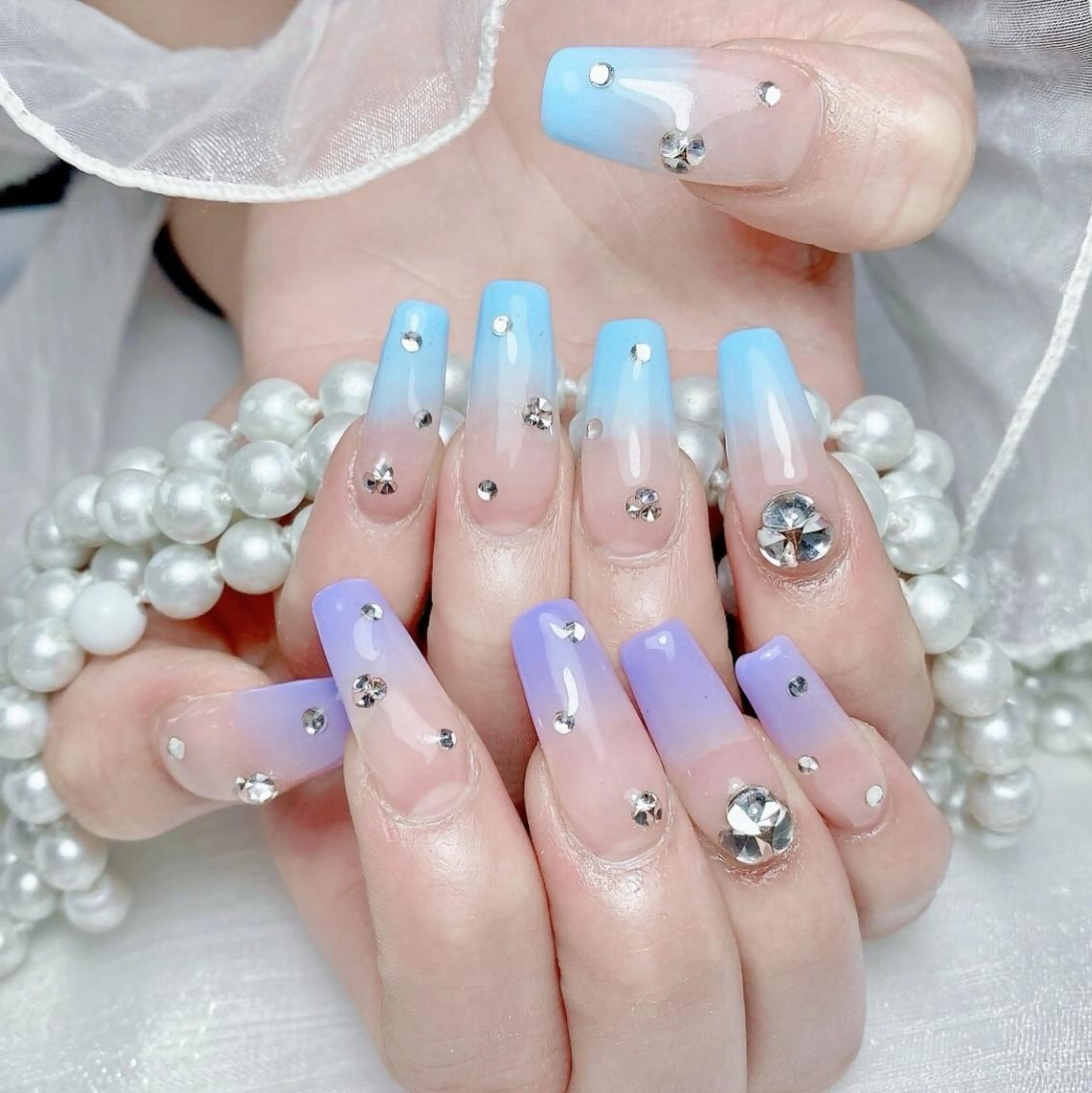 ネイル Aurum nailのネイルデザイン