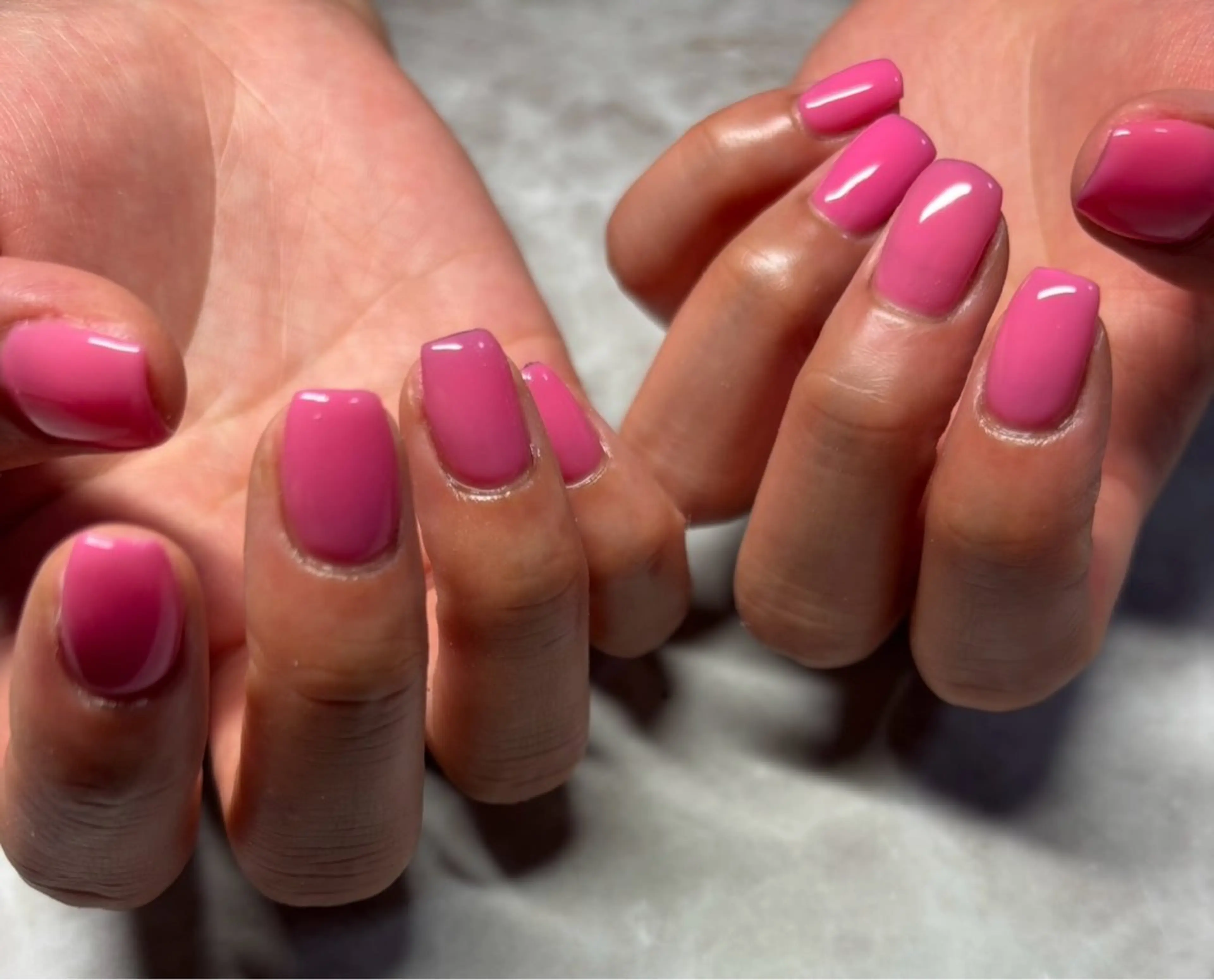 ワンカラーネイル💅🏾🩷　オフ＋1100の写真