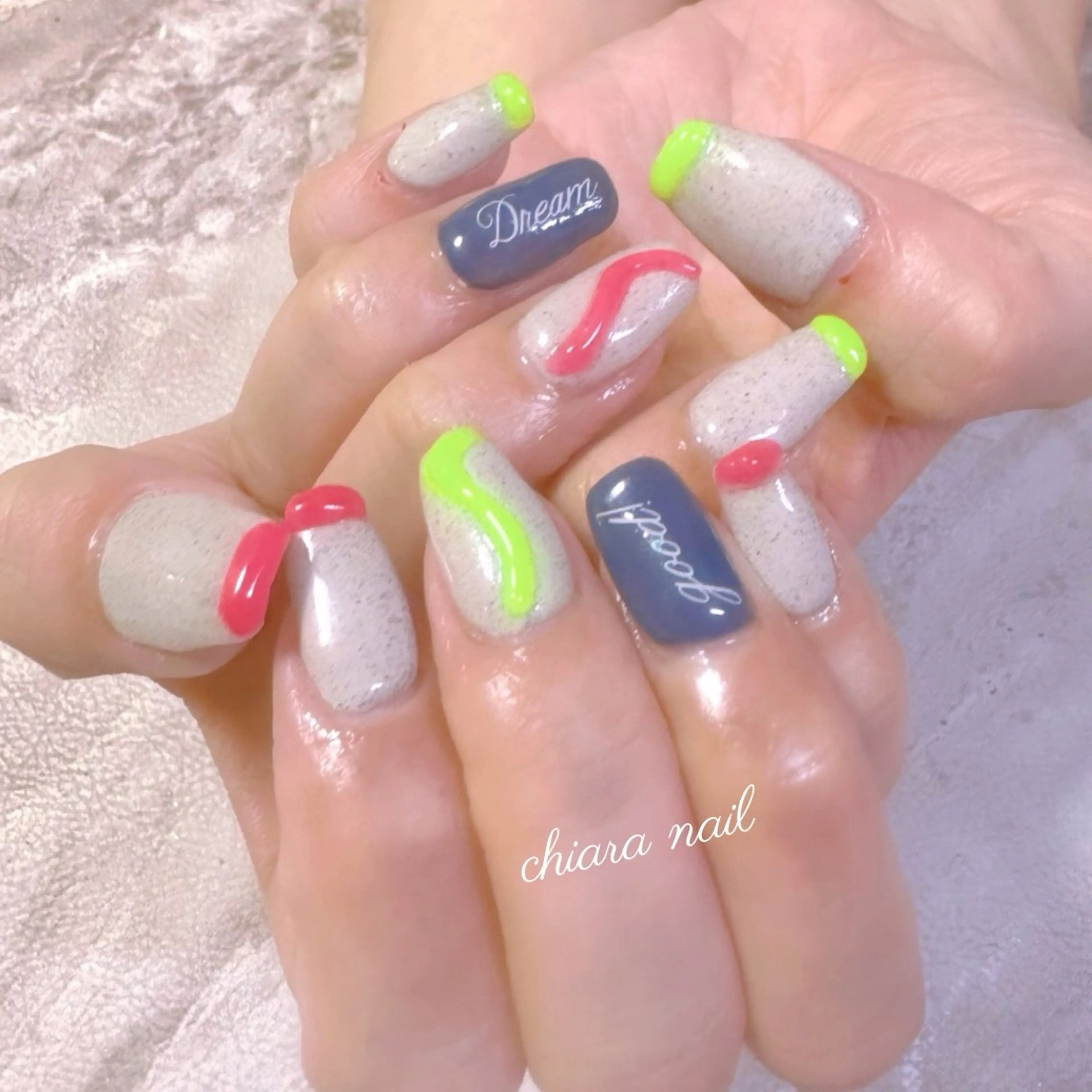 ネイル chiara  長さ出し/パラジェルのネイルデザイン