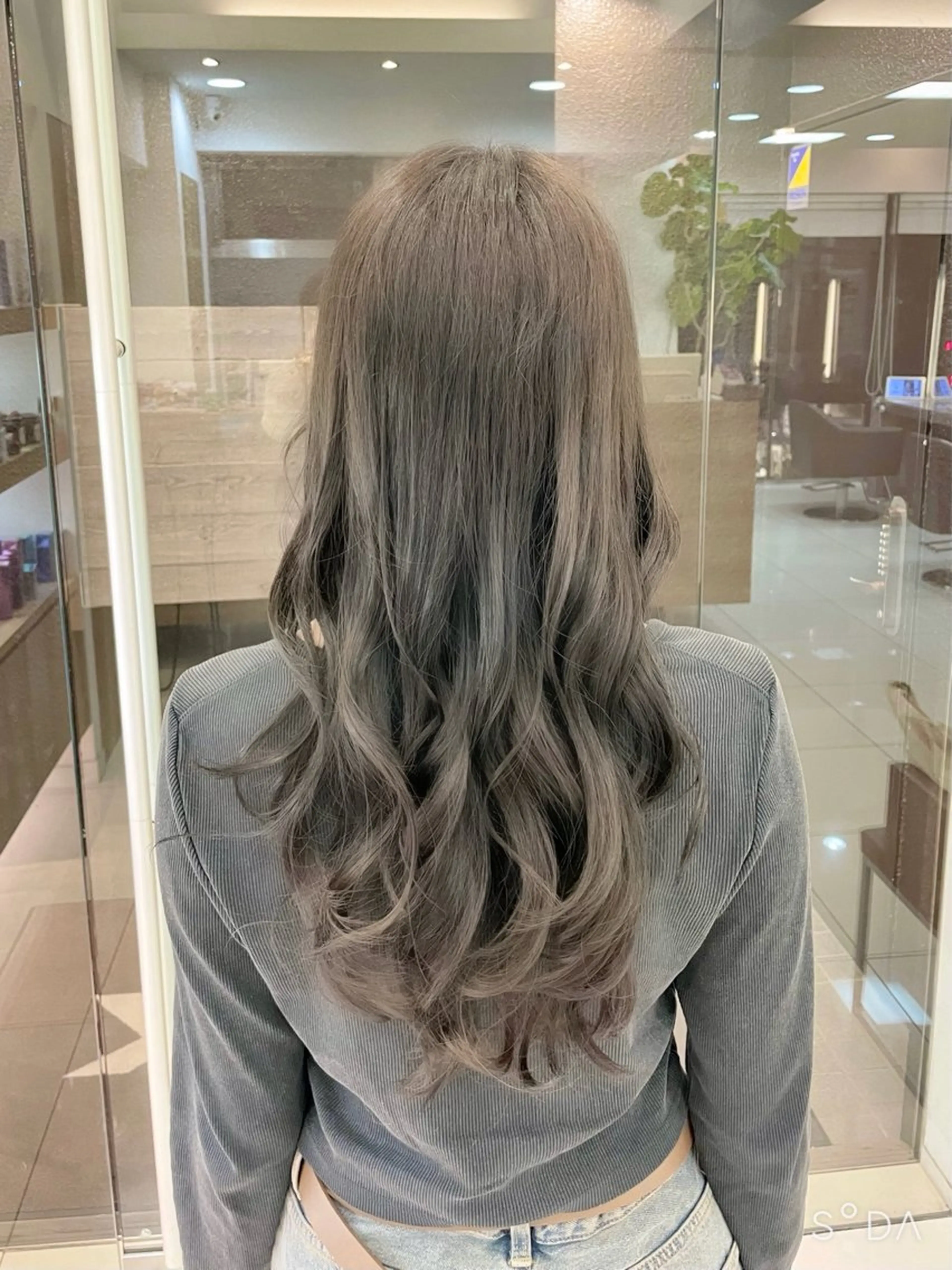 セミロング ヘアカラー 鎌倉/アレンジ/暗髪 /髪質改善/ ユキミのヘアスタイル