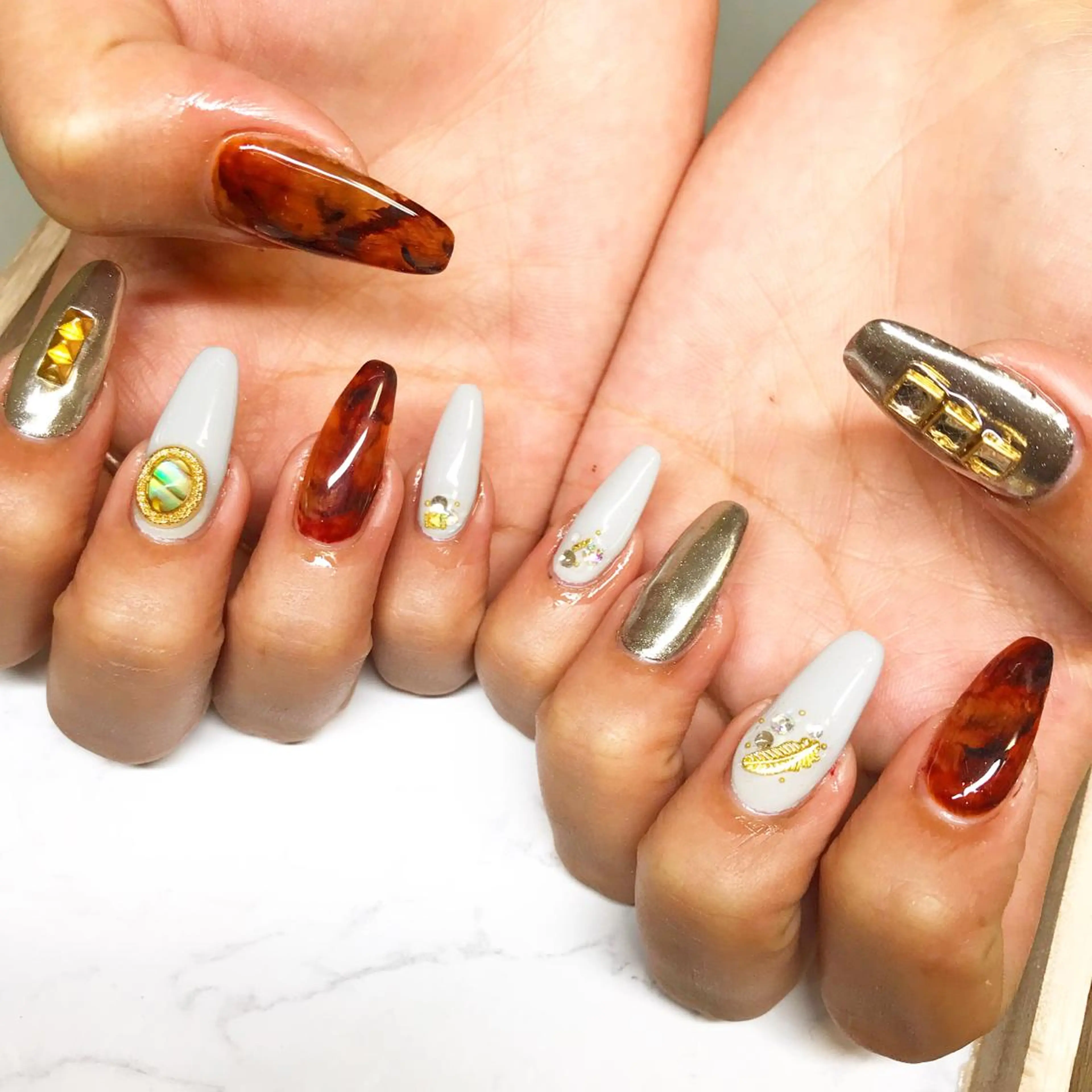 ネイル ネイリスト yuiのネイルデザイン