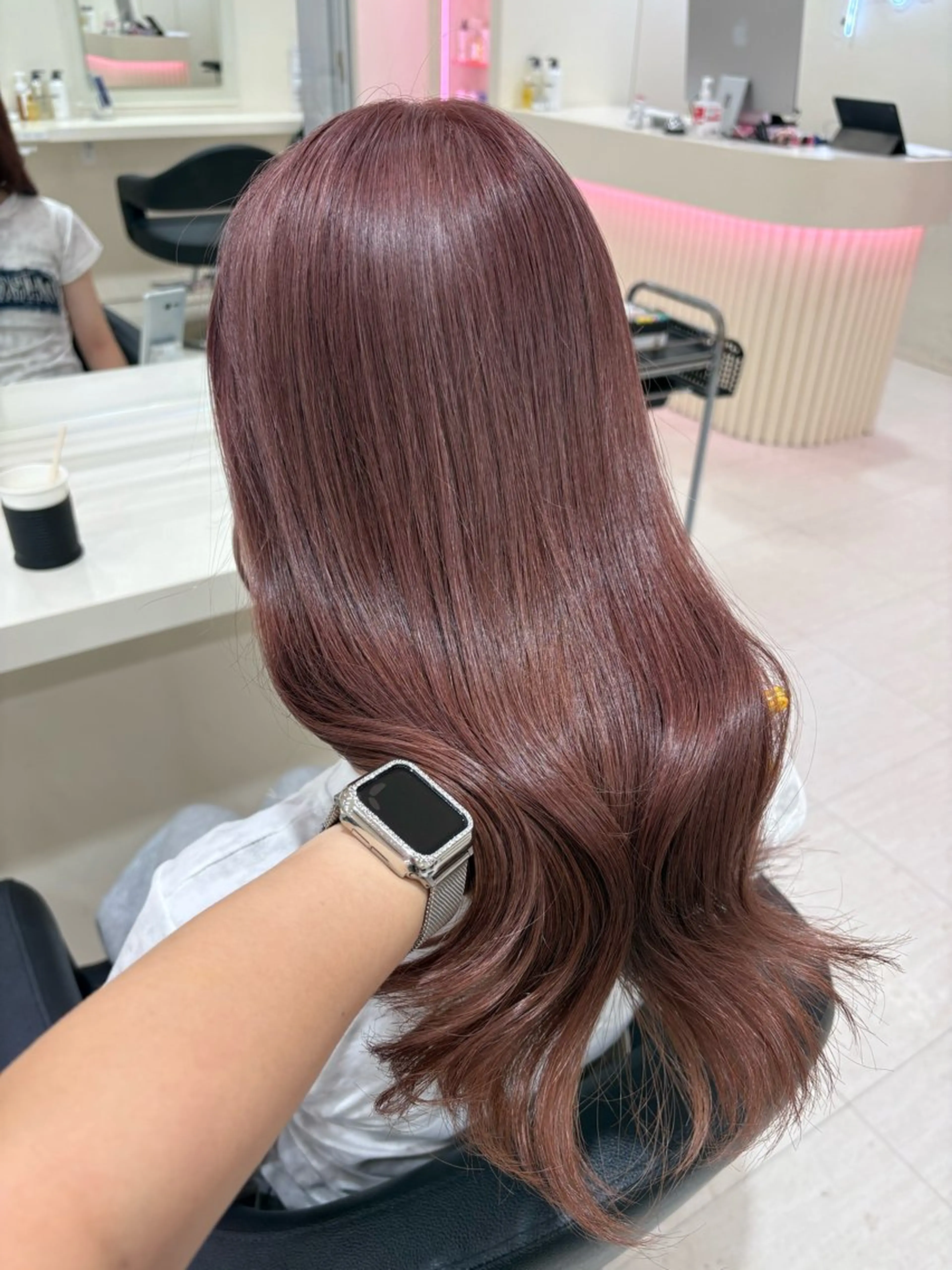 セミロング カラー ヘアアレンジ ヘアカラー 💟RINNA 艶カラー💟のヘアスタイル