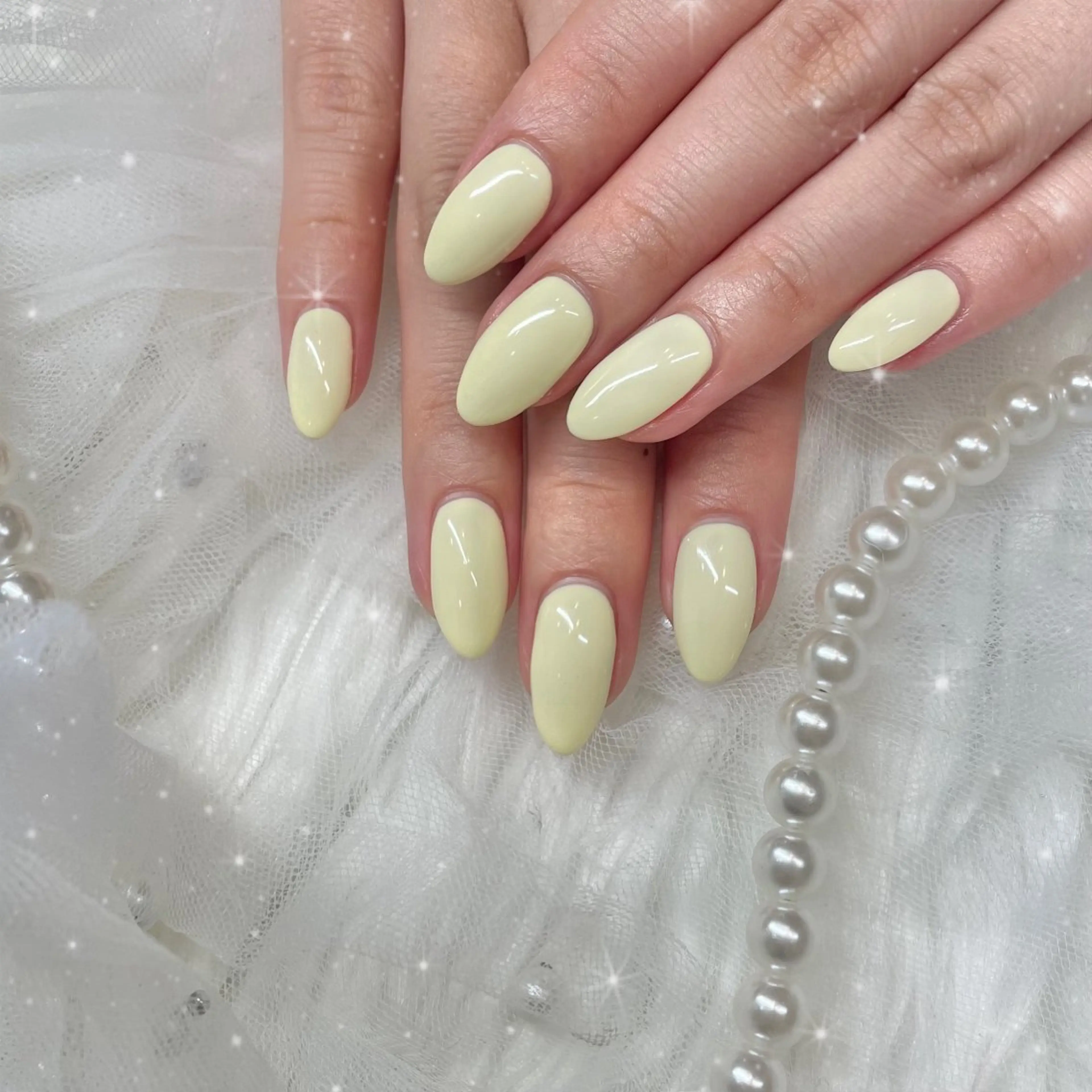 ネイル 黄色 ハンドネイル Blue daisy所属・Blue daisy 栄本店のネイルデザイン