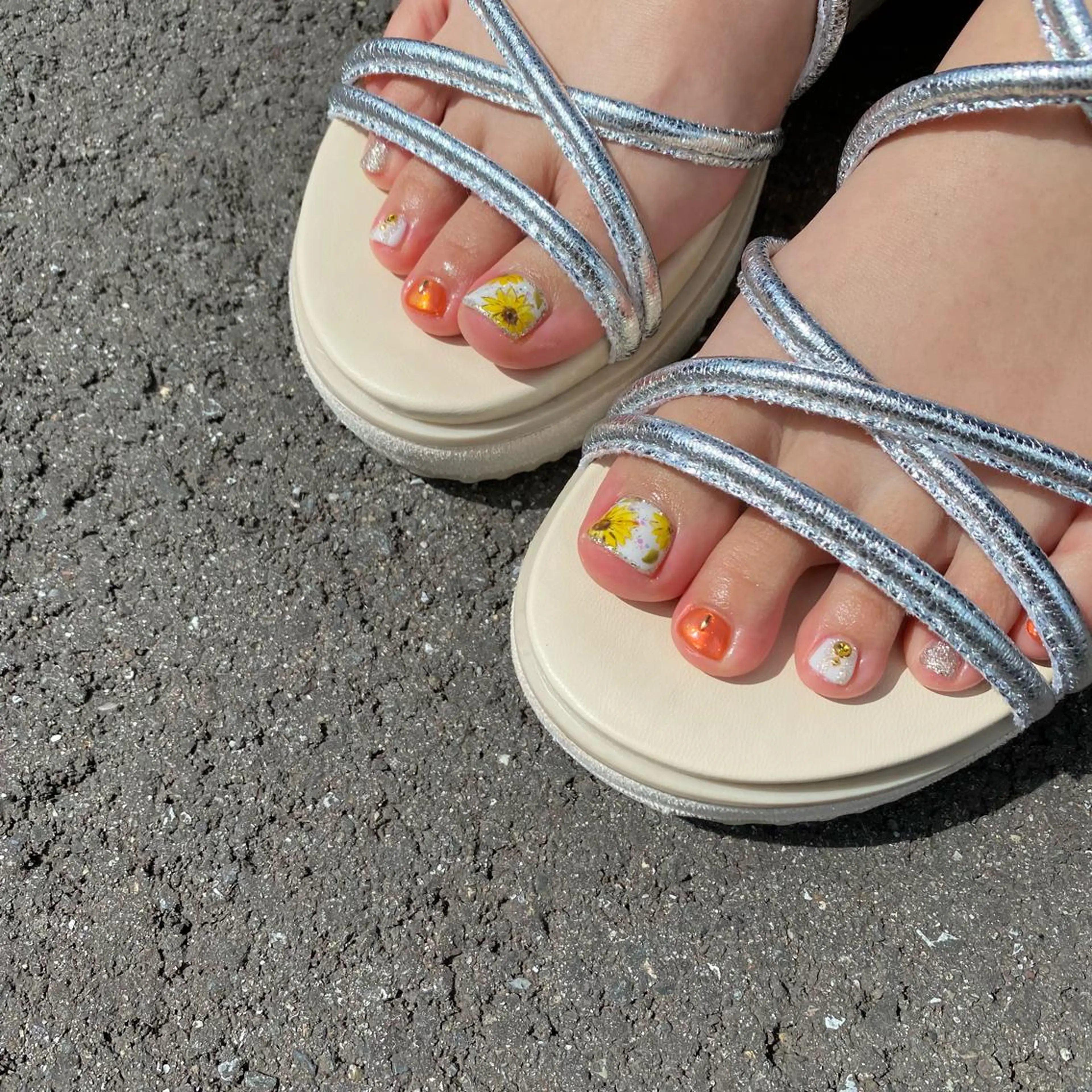 ネイル オーロラネイル mimin. by felimo所属・mimin. by felimoのネイルデザイン