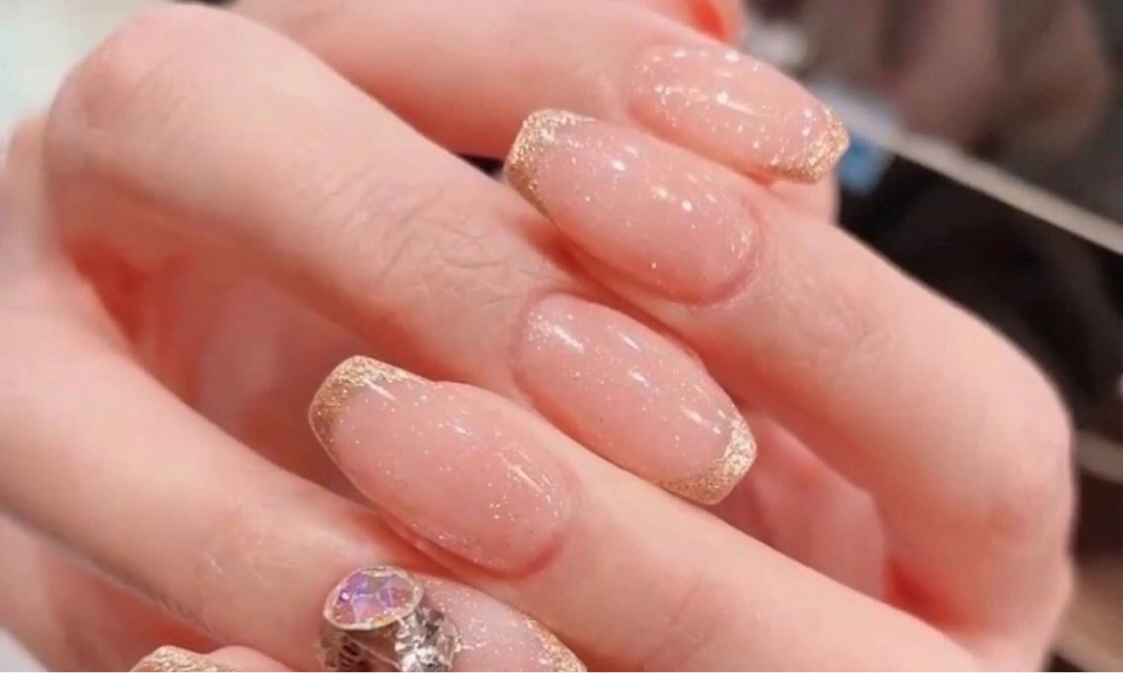 2本アートの写真