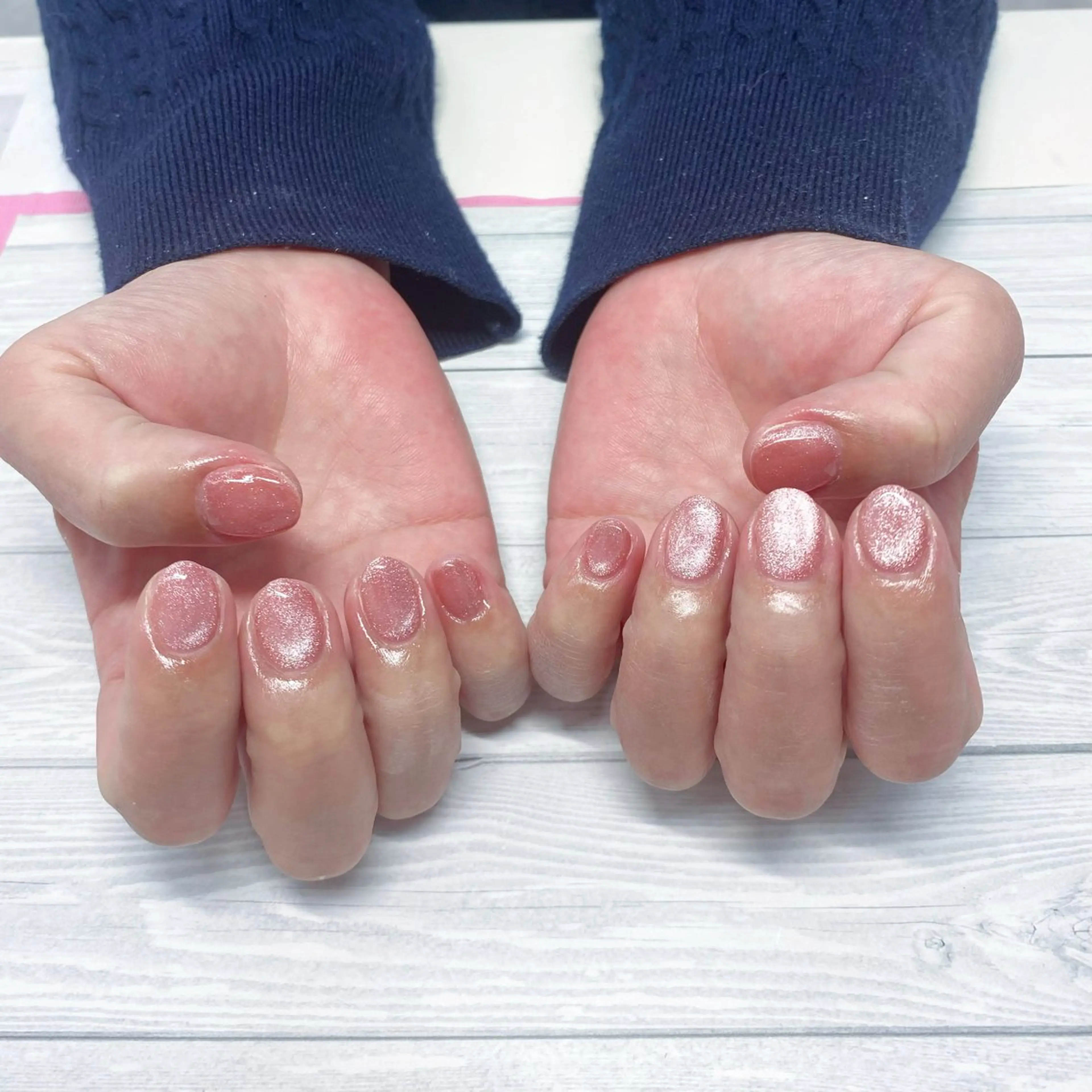 ネイル ジェルネイル ハードジェル ラメ(グリッター) ラメグラデーション マグネットネイル VANNAILSALON 海老名店所属・VANNAIL 海老名店のネイルデザイン