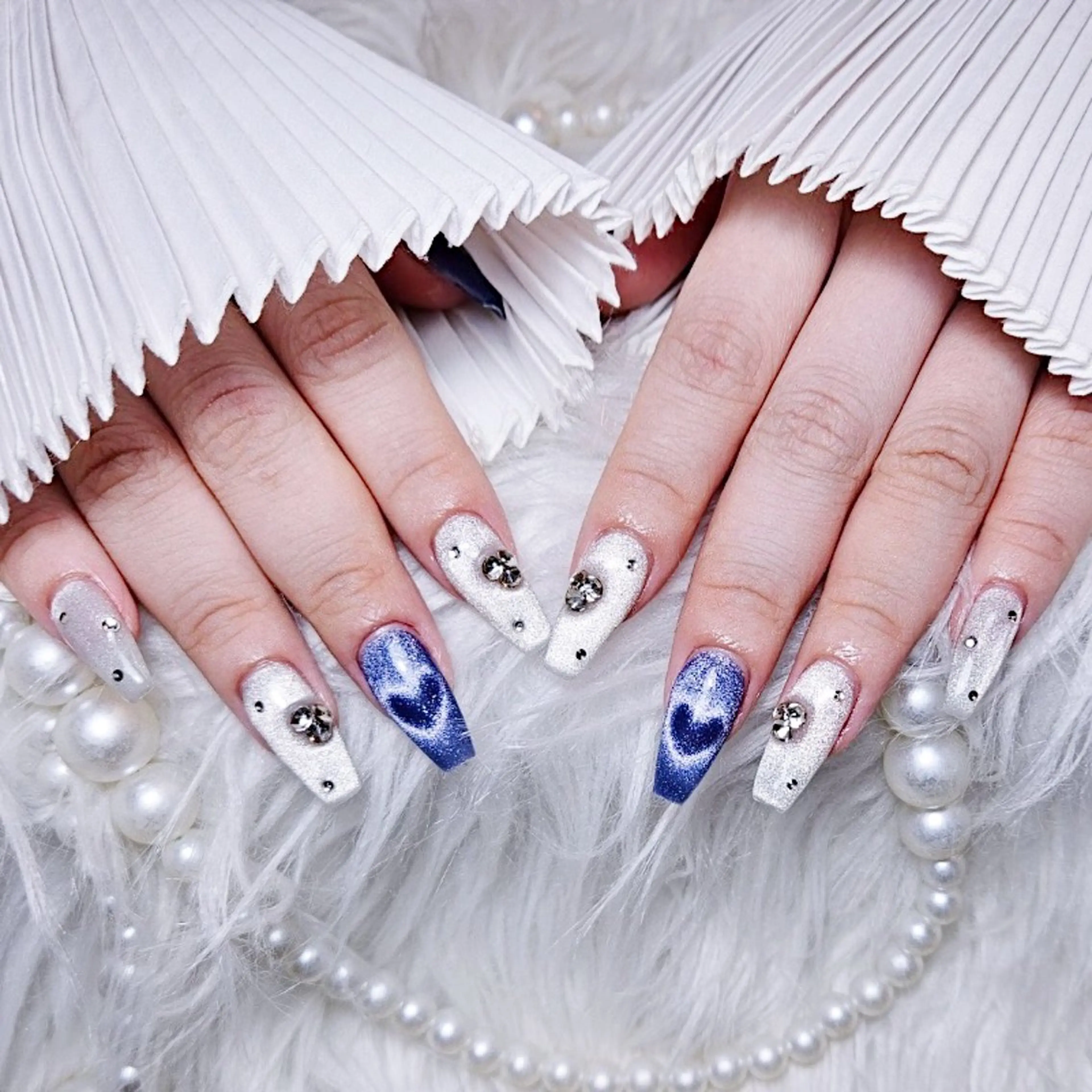 ネイル ハンドネイル 🌈Yun nail hyejin💋のネイルデザイン