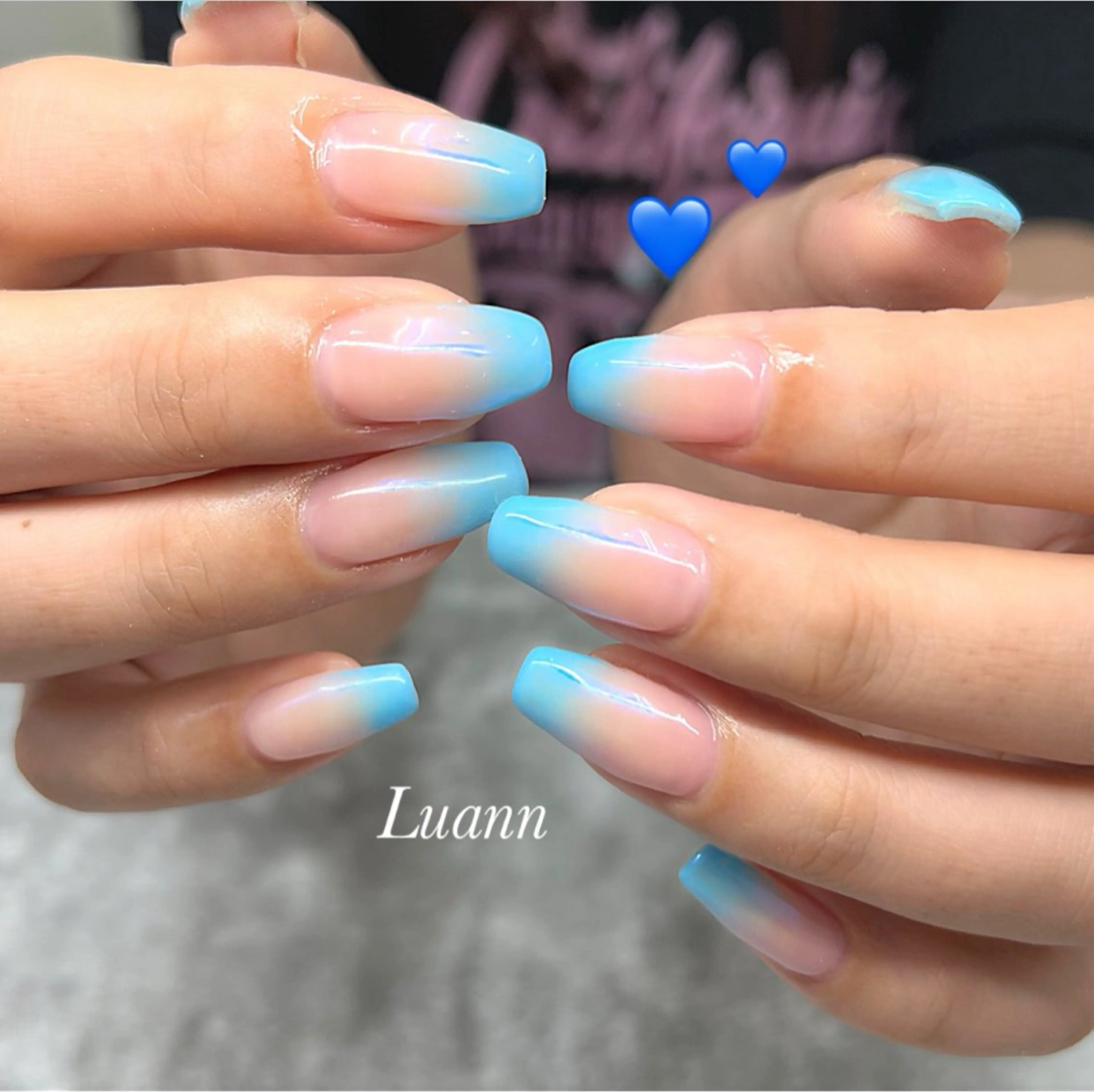 ネイル オーロラネイル グラデーション ハンドネイル Luann nail所属・Luann nail Sakiのネイルデザイン