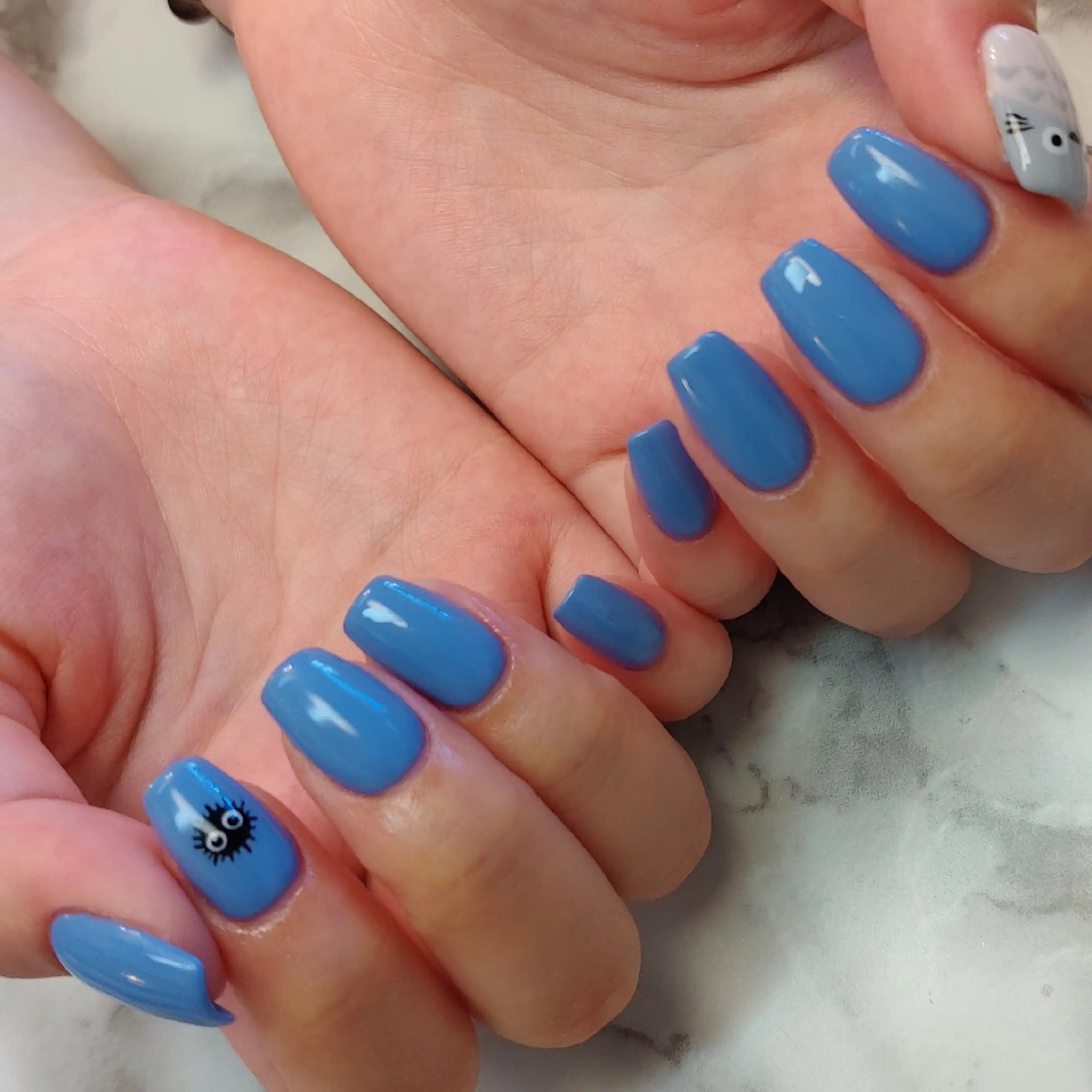 ネイル ジェヌインネイル 河内のネイルデザイン