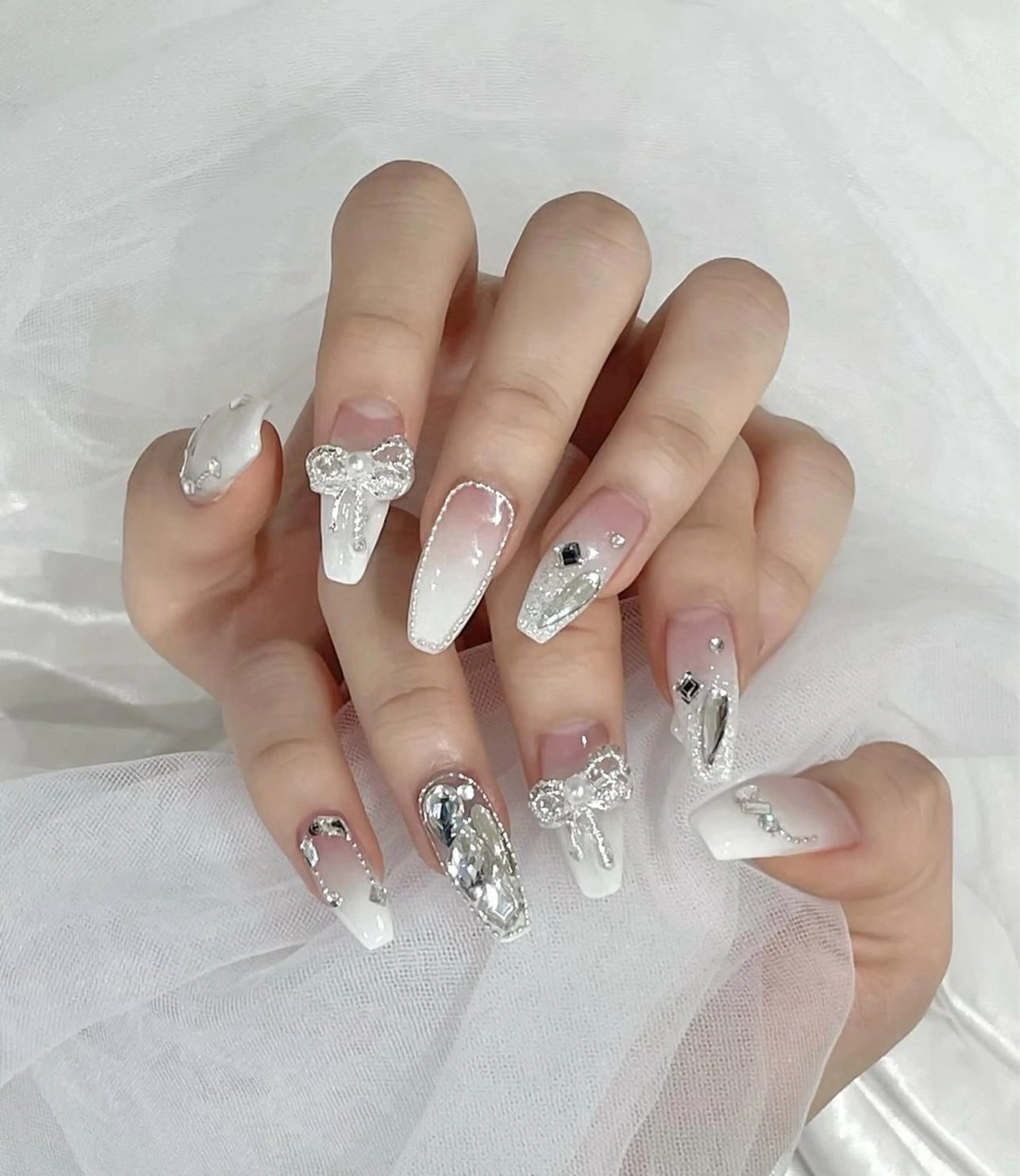 ネイル 🎀Lilla💎 Nail Salonのネイルデザイン