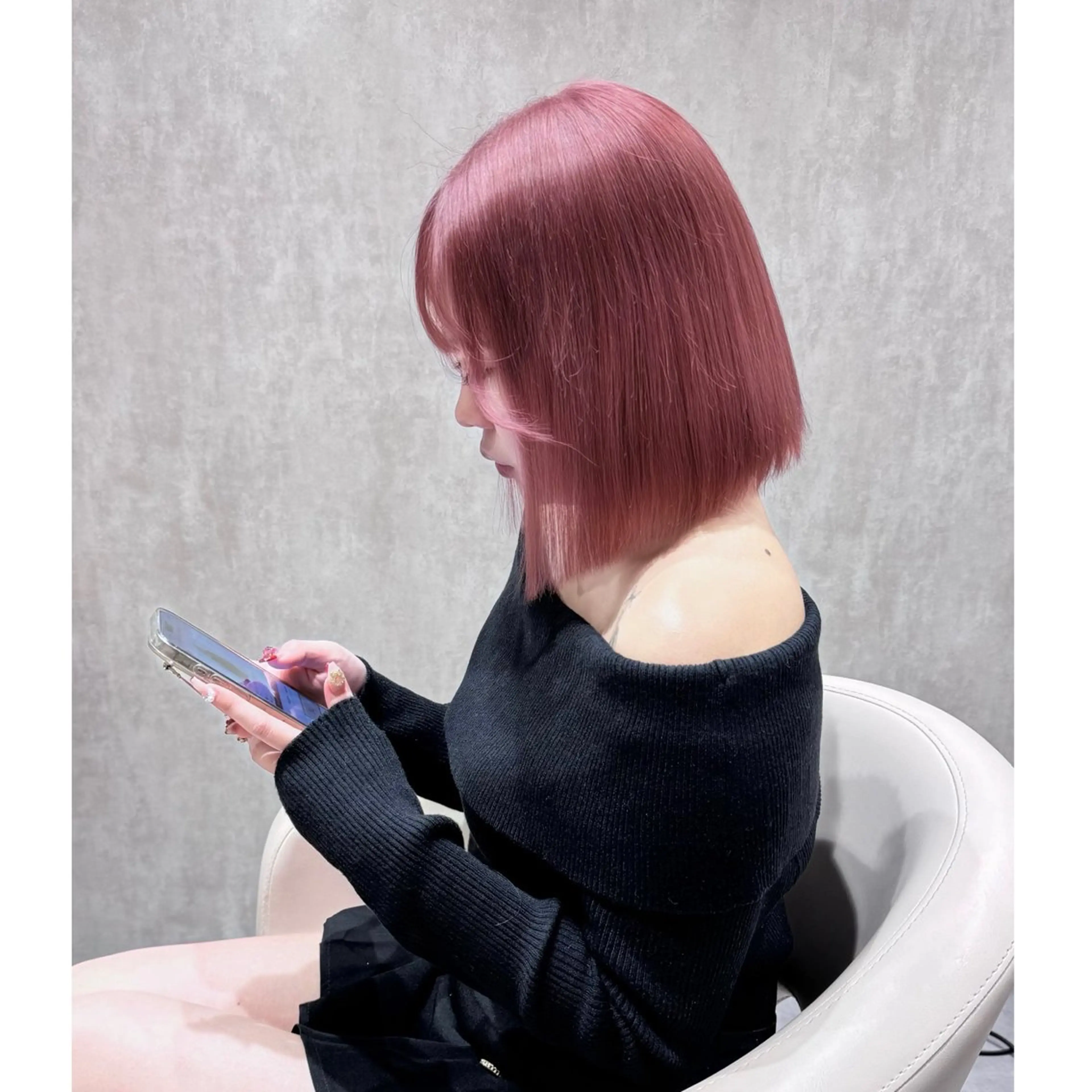 ショート カラー ブリーチ ヘアカラー LOTTA CUCCI所属・miyu /トレンド カラー×艶髪のヘアスタイル