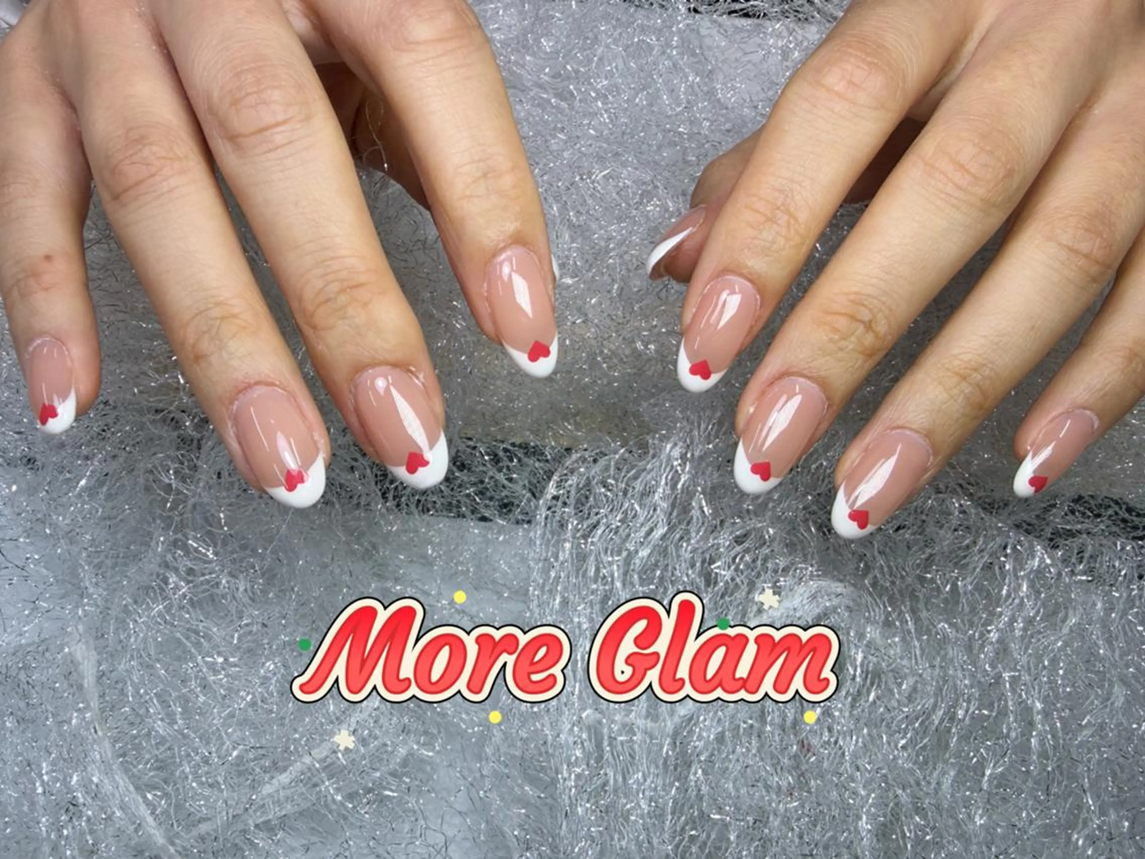 ネイル 長さ出し フットネイル フレンチネイル ジェルネイル ガラスフレンチ More Glam 池袋東口店のネイルデザイン