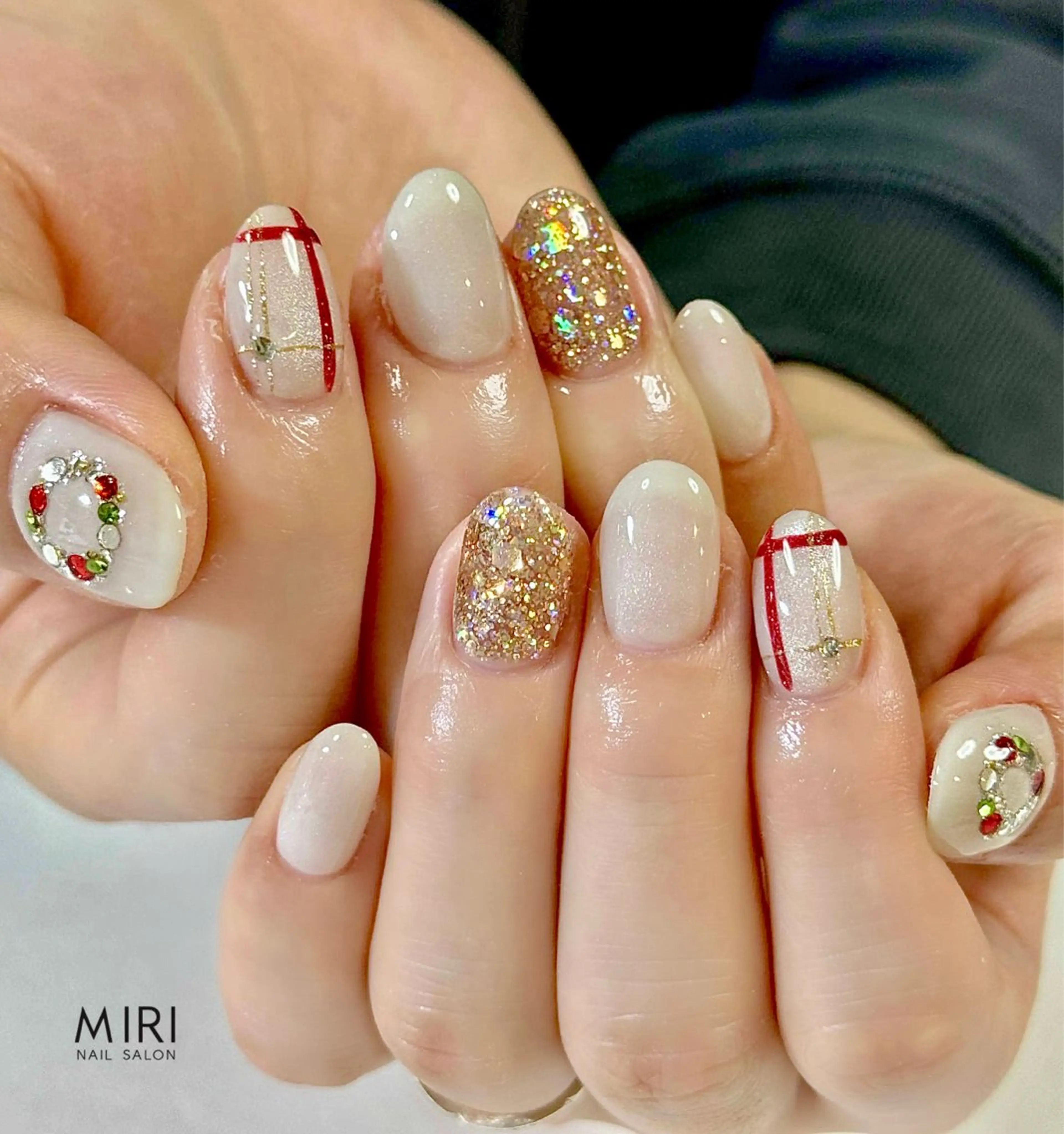 ネイル 冬ネイル クリスマス ハンドネイル Miri nail salonのネイルデザイン