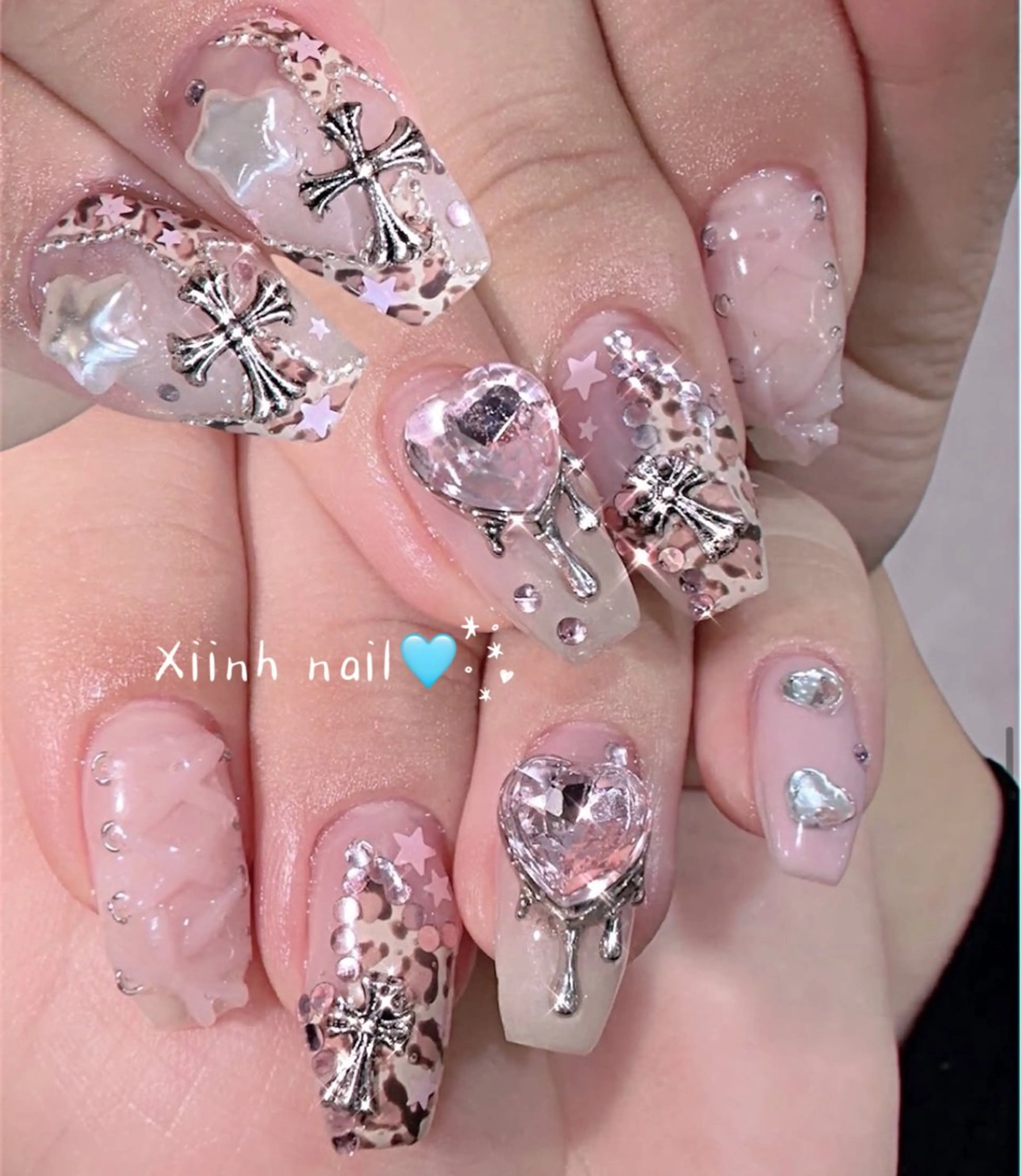 ネイル チークネイル 桜ネイル 長さ出し フットネイル ジェルネイル XIINH NAIL SALONのネイルデザイン