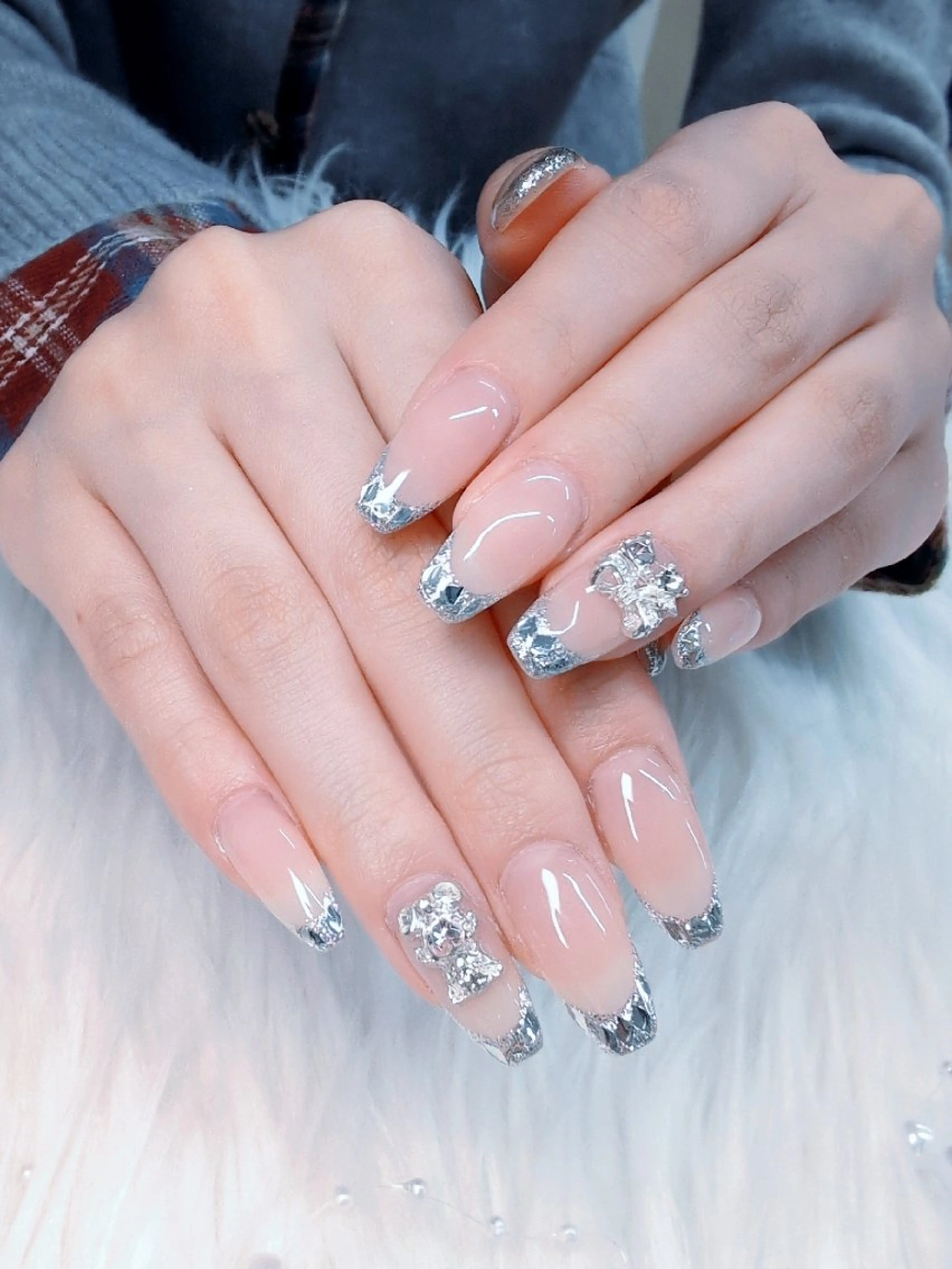 ネイル チークネイル 成人式 長さ出し フラッシュネイル フレンチネイル Chouette Nailのネイルデザイン