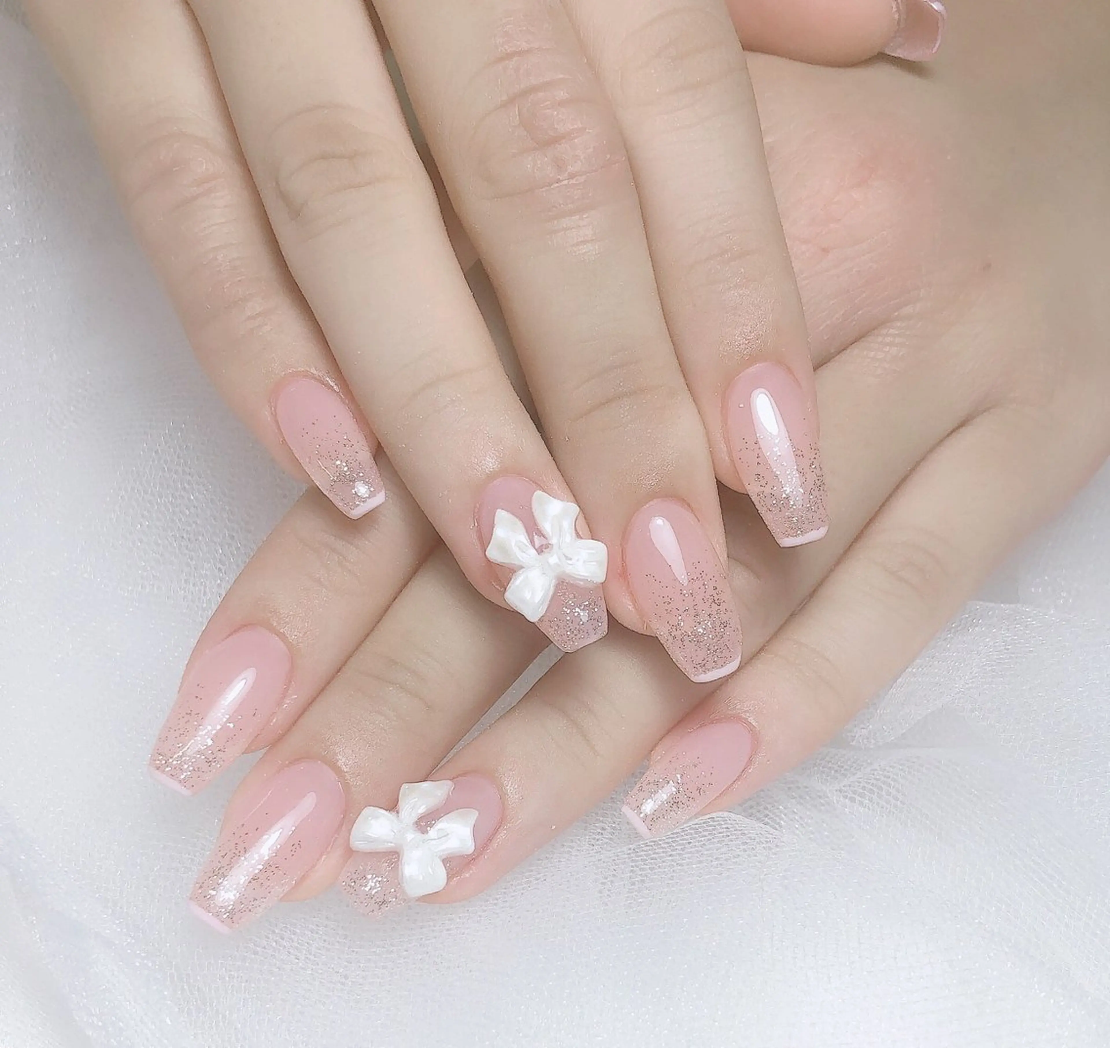 ネイル ハンドネイル LR.ONE ヨウのネイルデザイン