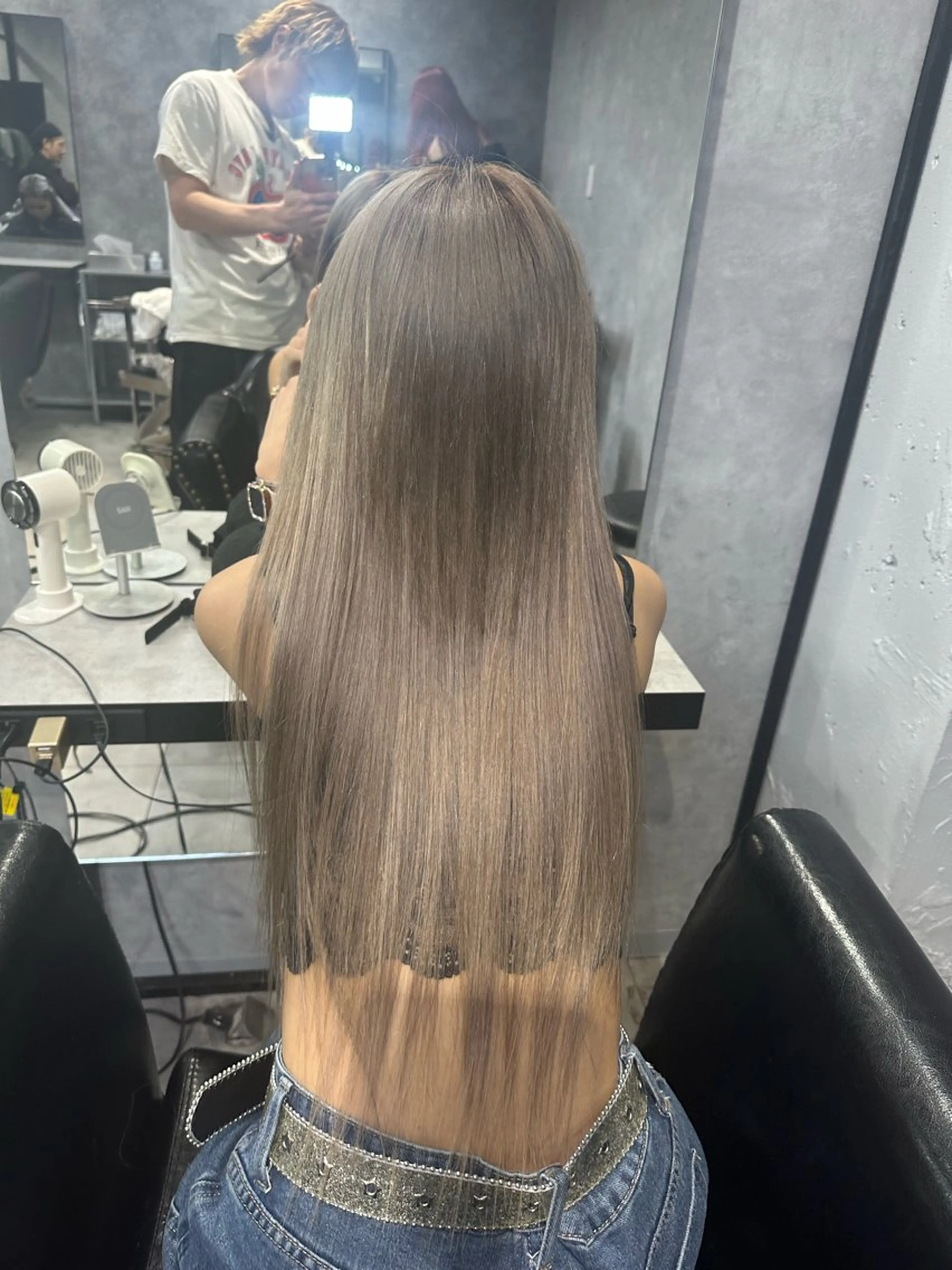 ロング カラー プルエクステ ハイトーンカラー エクステ 🪡プルエクステ🪡 カラエク評価◎ユウゴのヘアスタイル