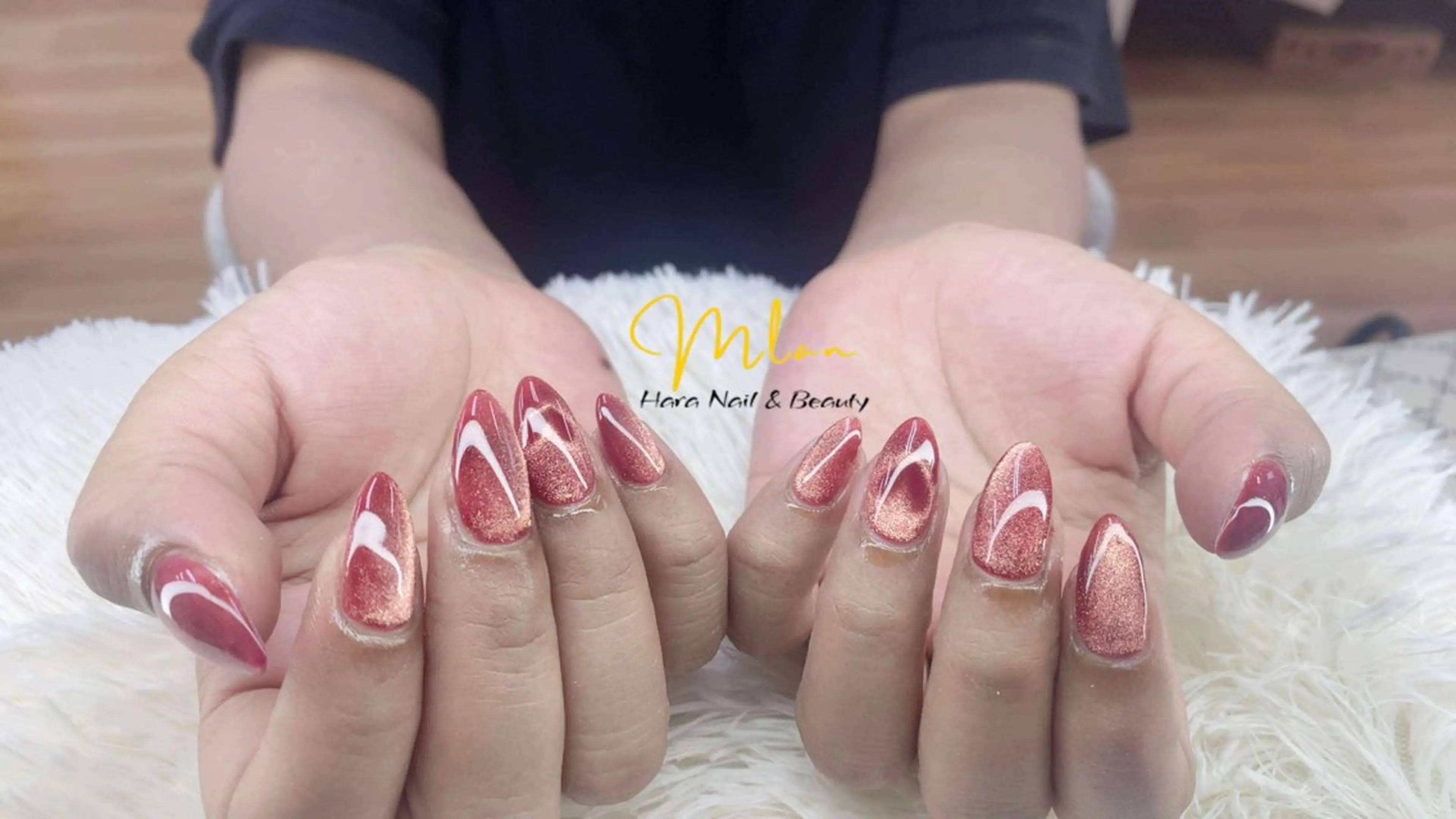 ネイル フットネイル フレンチネイル 韓国ネイル マグネットネイル ニュアンスネイル フットネイル Mlan Nailのネイルデザイン