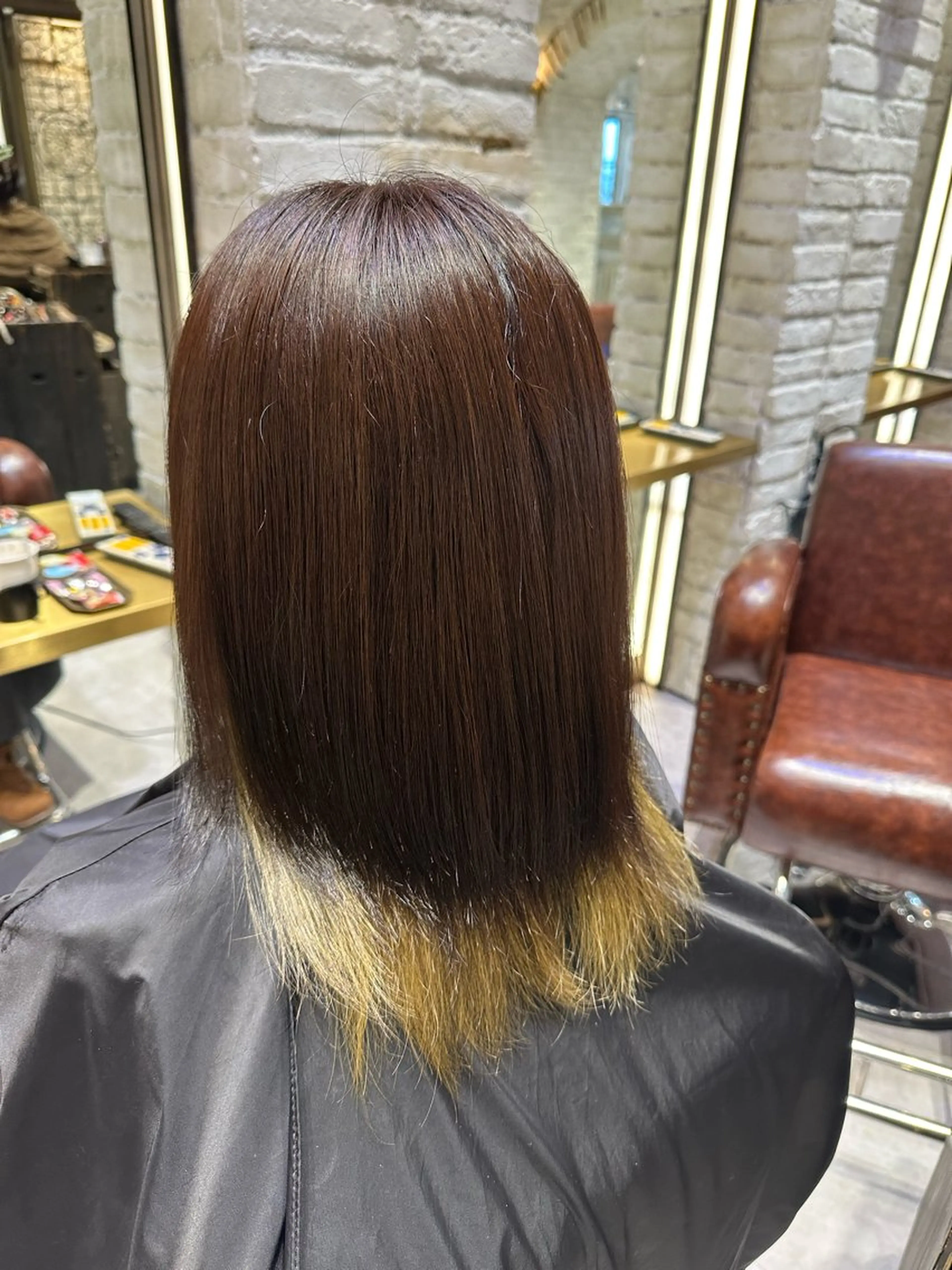 ミディアム チョコレートブラウン 新井 拓海のヘアスタイル