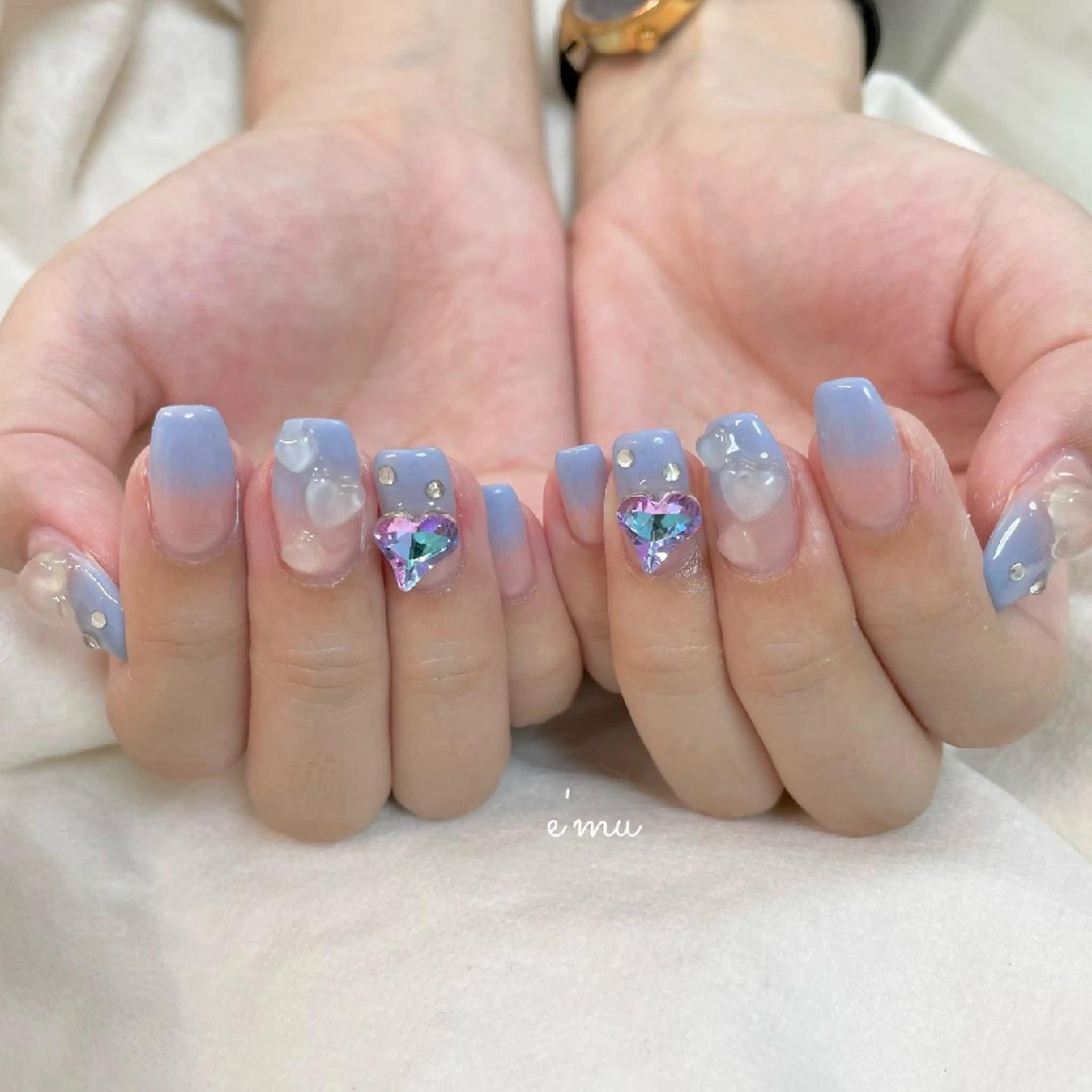 ネイル ハート 韓国ネイル nail salon e'mu💐のネイルデザイン
