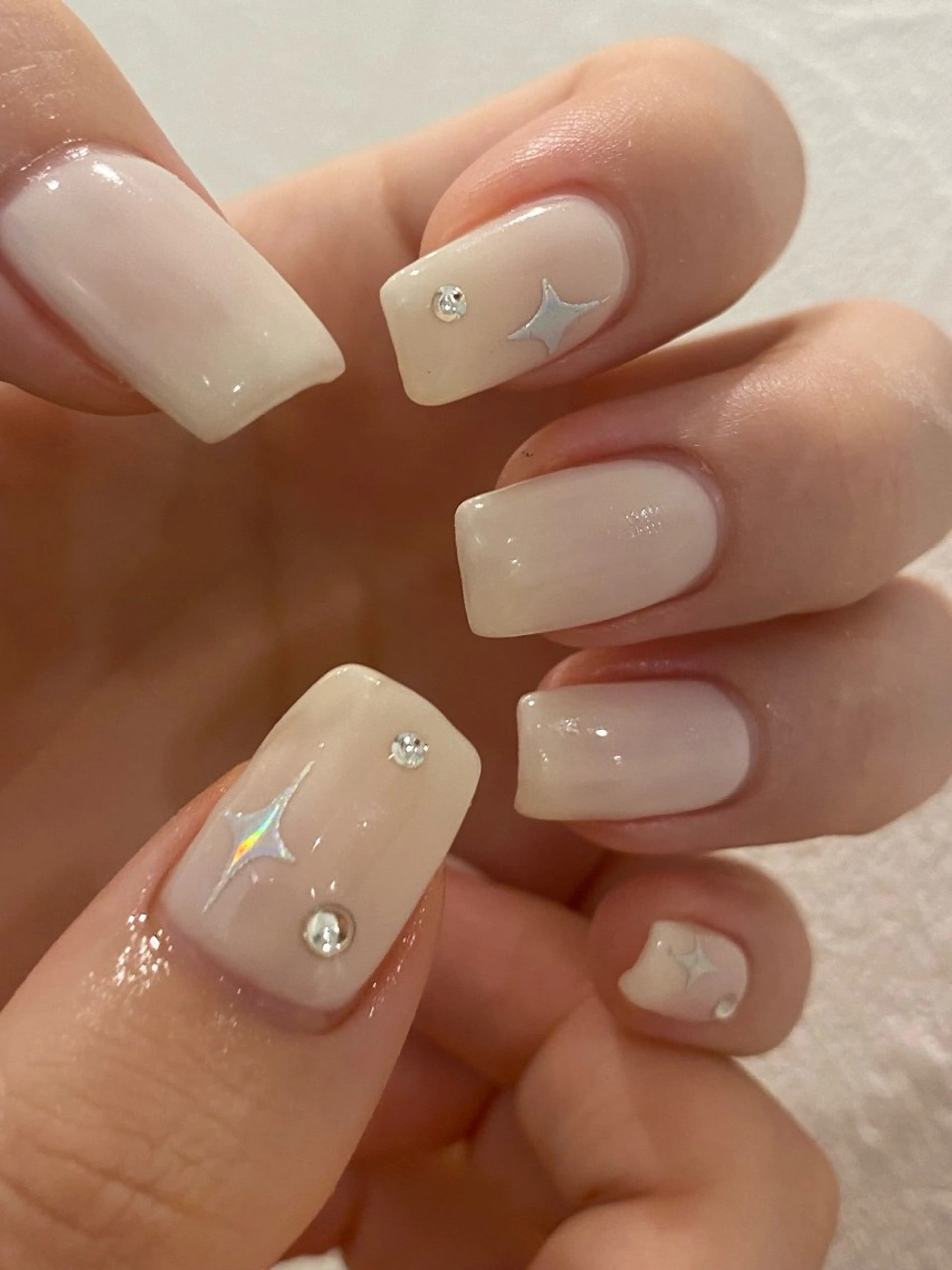 ネイル Ann. nail.tokyo所属・Ann nailのネイルデザイン