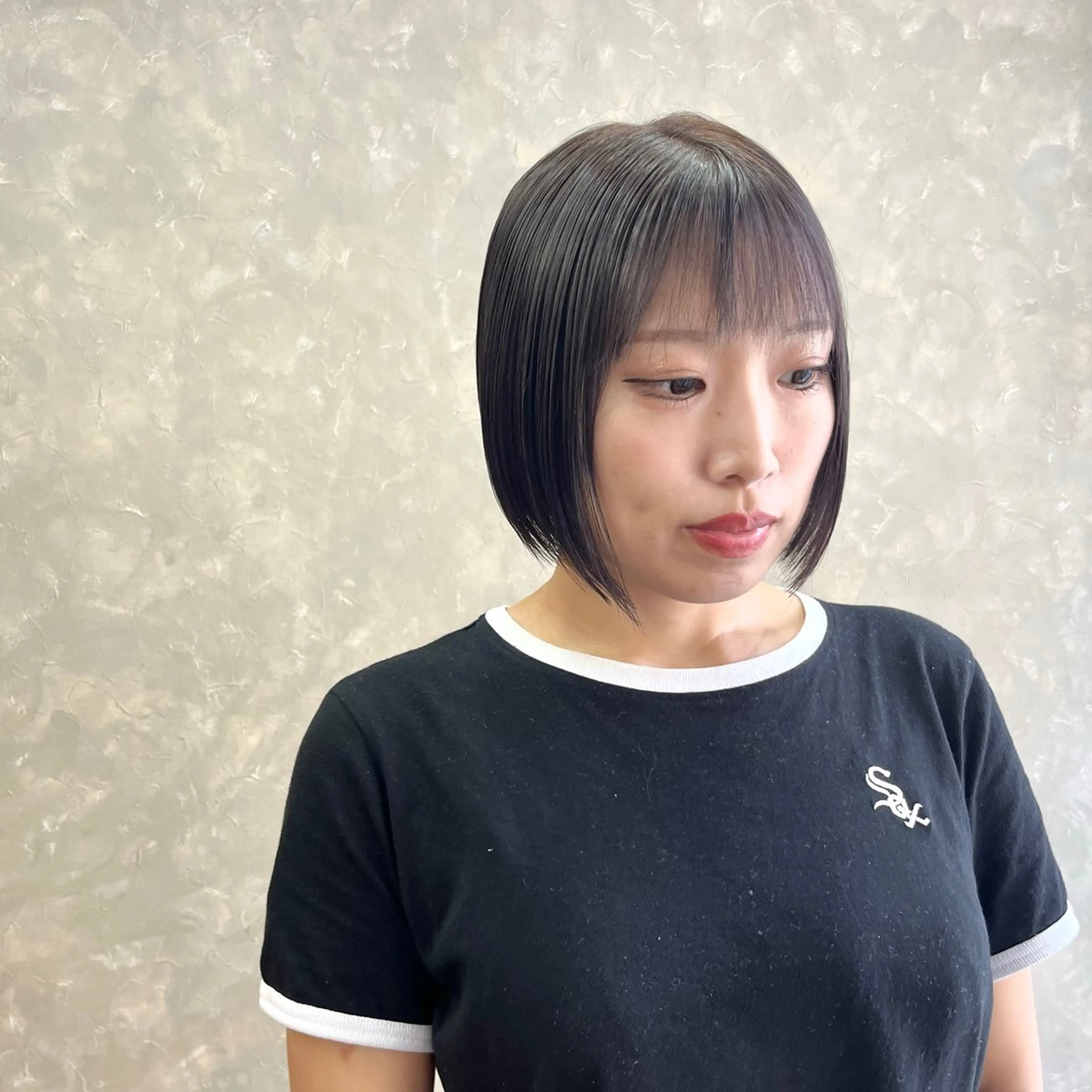 ショート カラー ブリーチ カット ヘアカラー トリートメント 有田裕真 【ブリーチカラー】のヘアスタイル