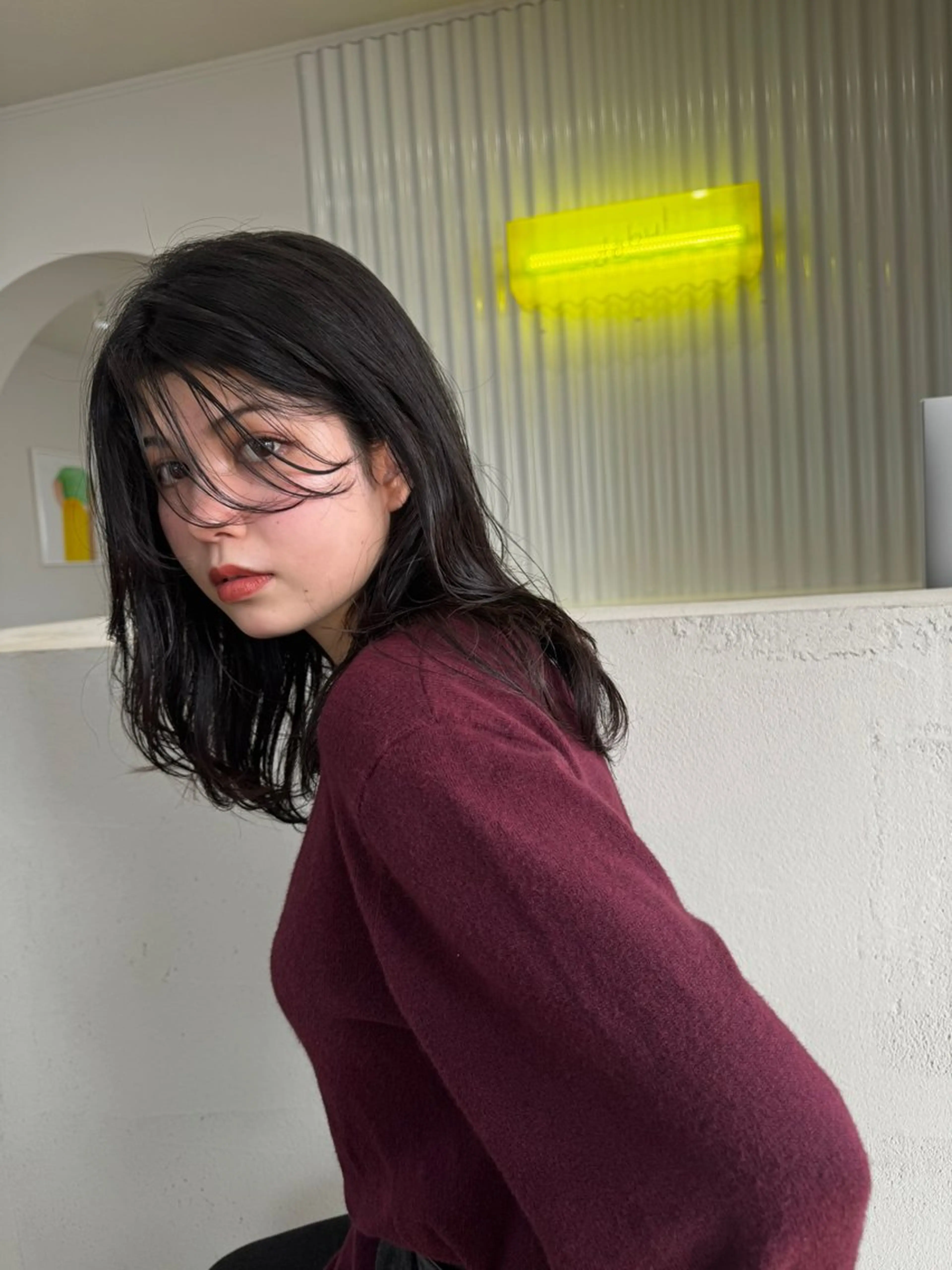 ミディアム 榮 百合香のヘアスタイル