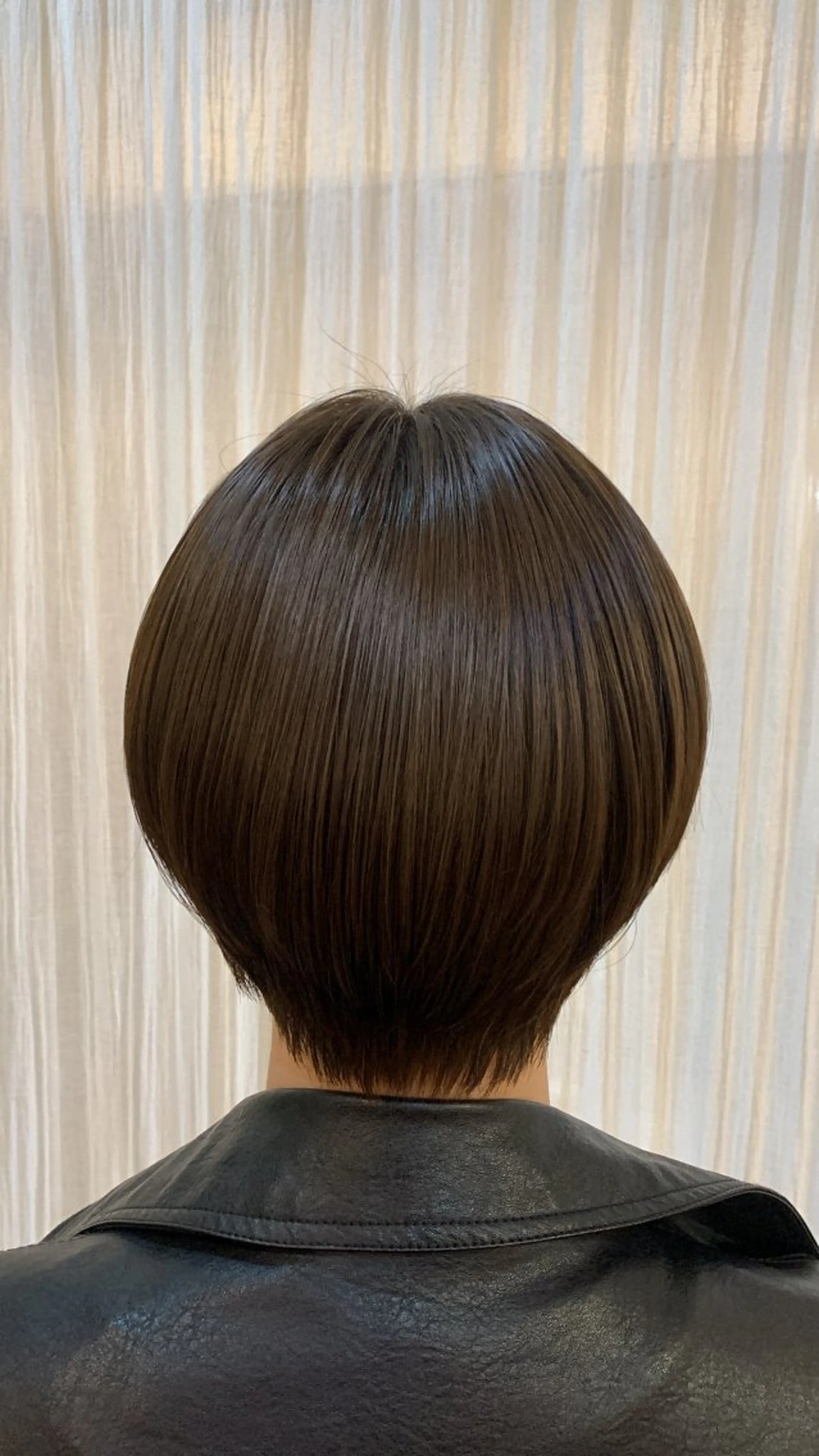 ショート カラー Masaki ブリーチカラーのヘアスタイル