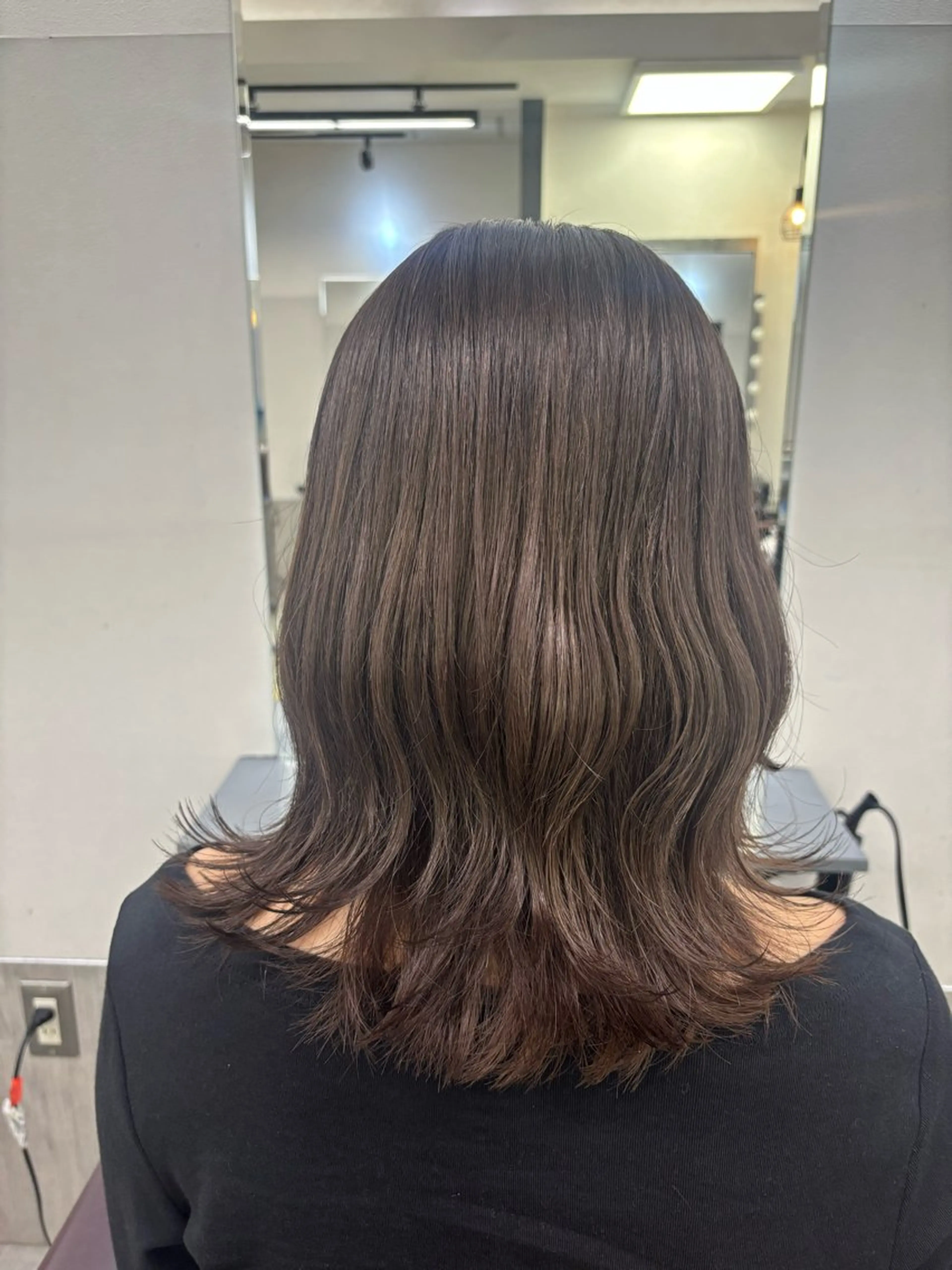 セミロング カット ヘアカラー トリートメント JILL 橋本菜希のヘアスタイル