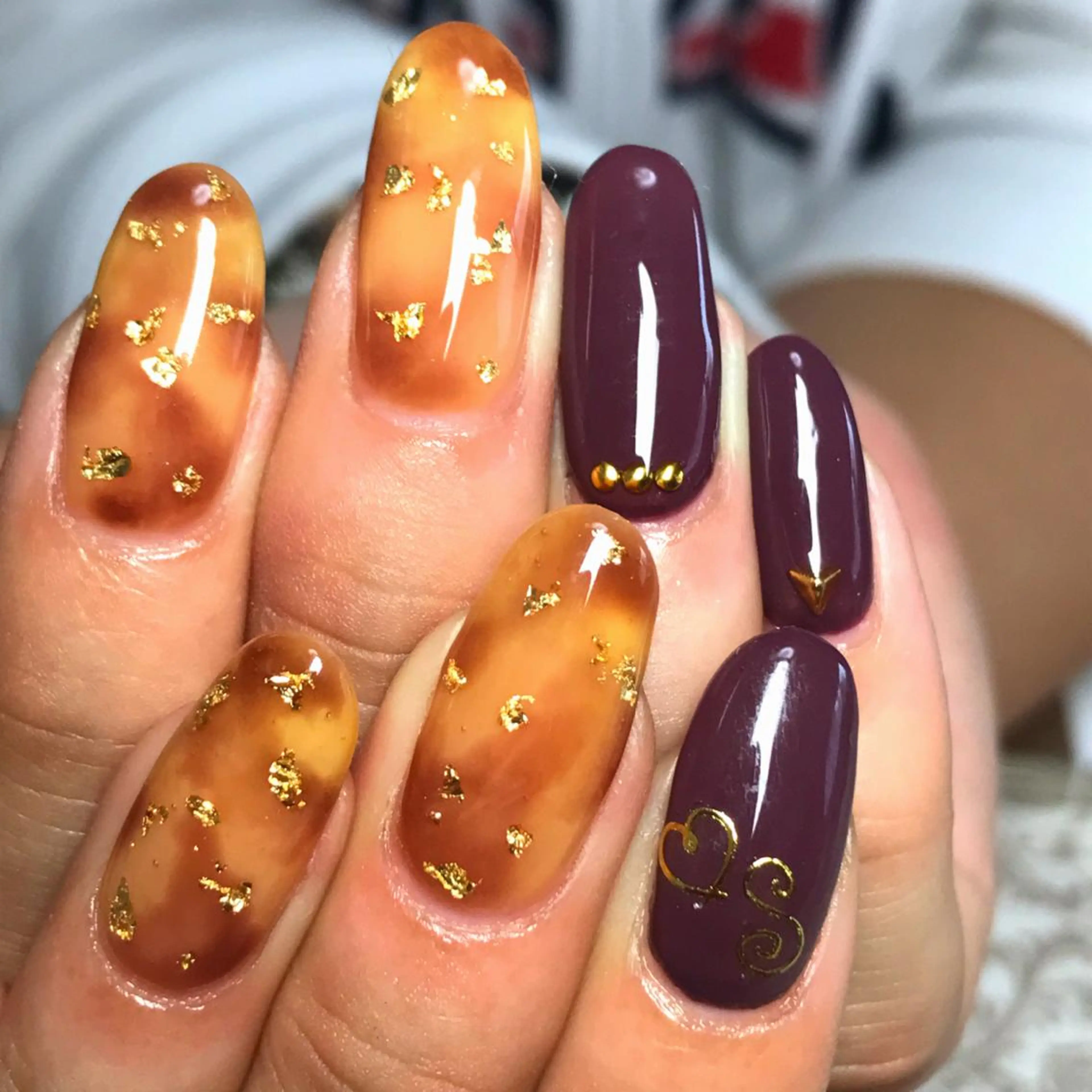 ネイル べっ甲ネイル COCO+所属・COCO +のエステ・リラクイメージ