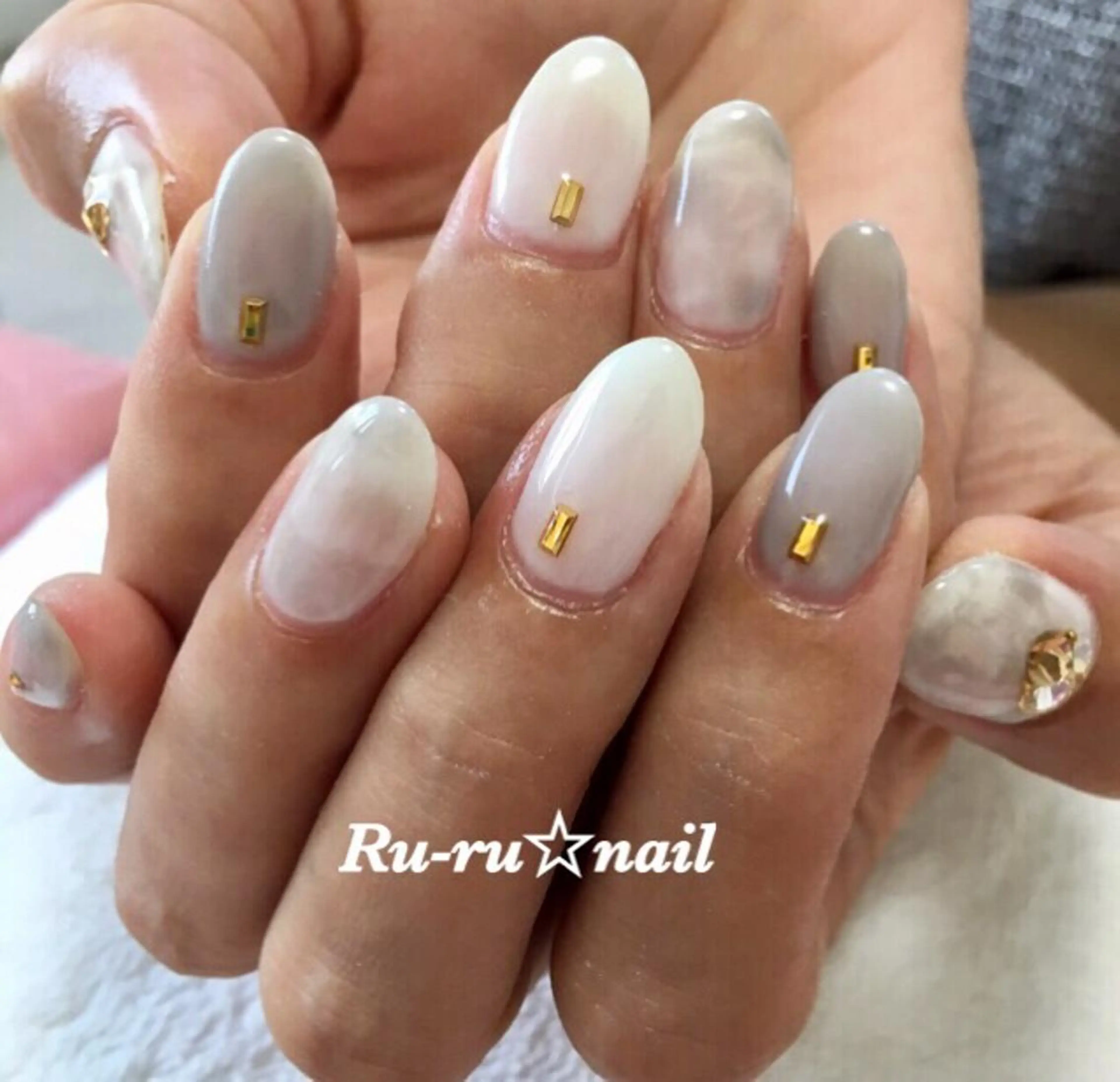 ミディアム Ru-ru ☆nailのネイルデザイン
