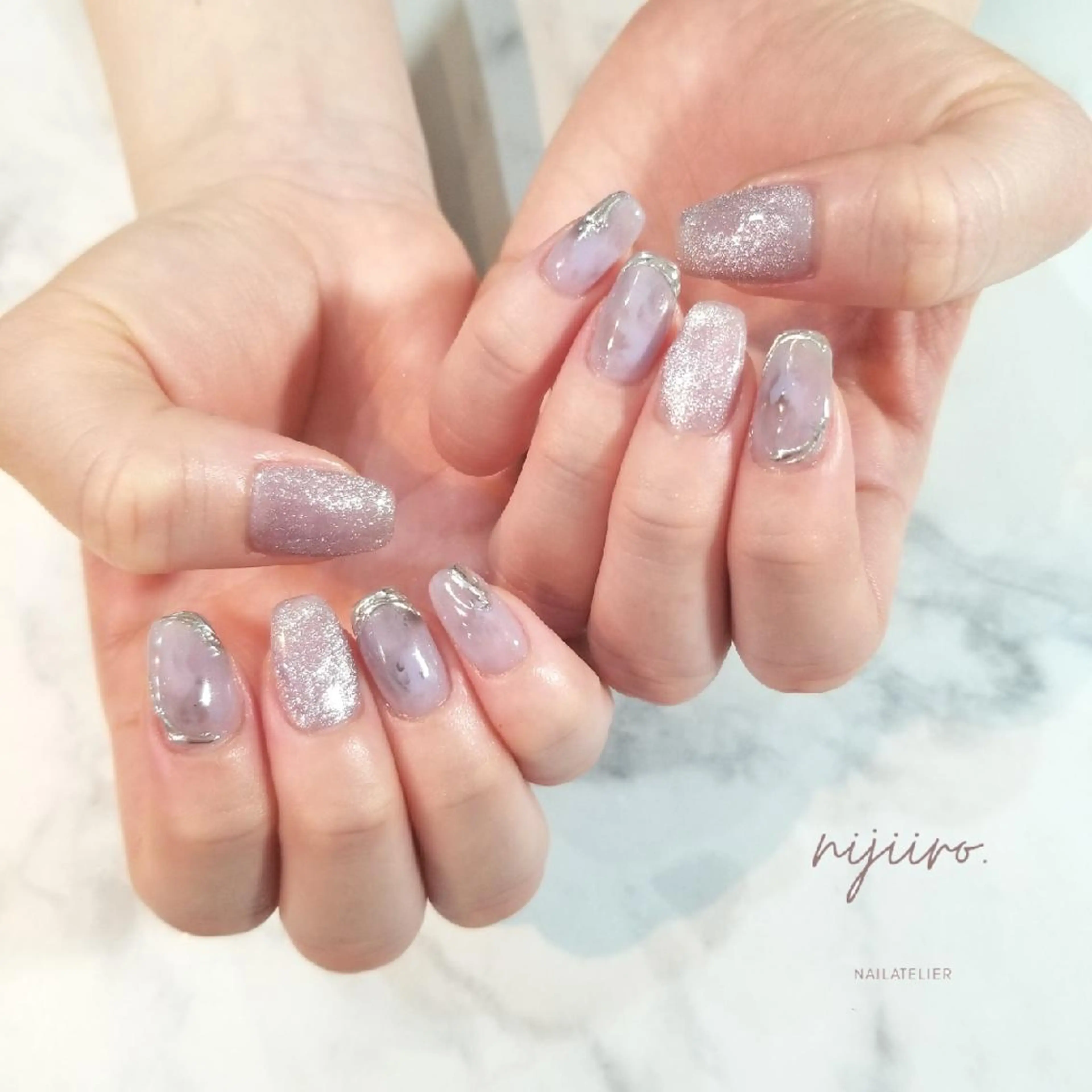ネイル ニュアンスネイル パープル ハンドネイル nailatelier nijiiro.所属・nijiiro🌈 サトウのネイルデザイン